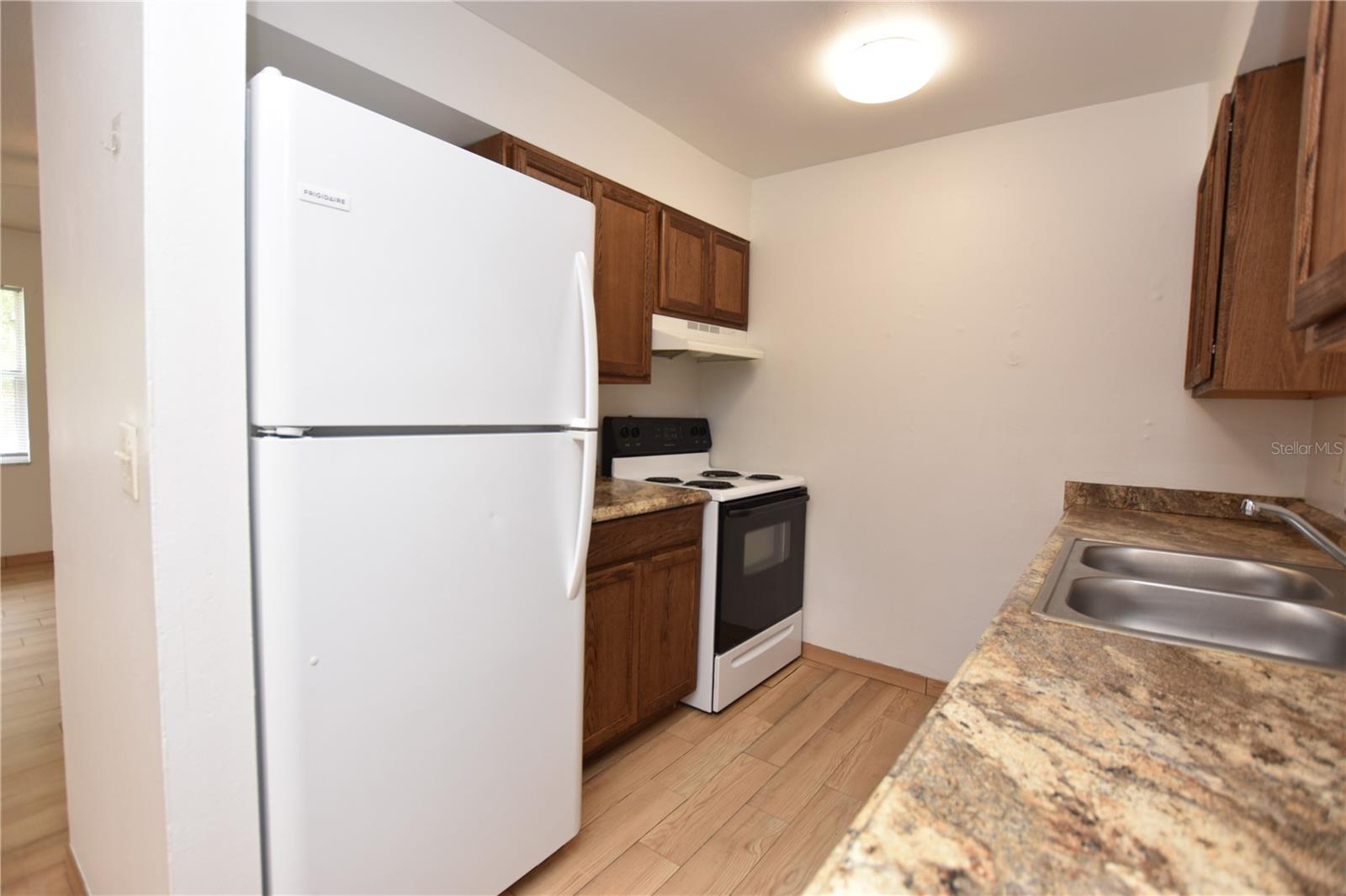 613 ROBIN RD #5, LAKELAND, FL — photo 8