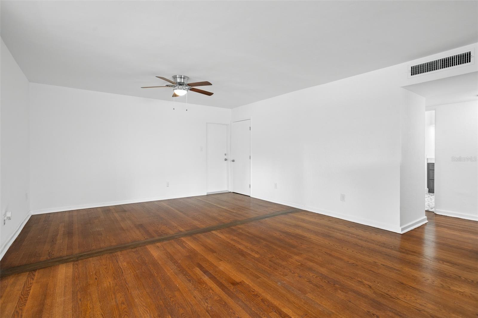 1017 N THORTON AVE, ORLANDO, FL — photo 8