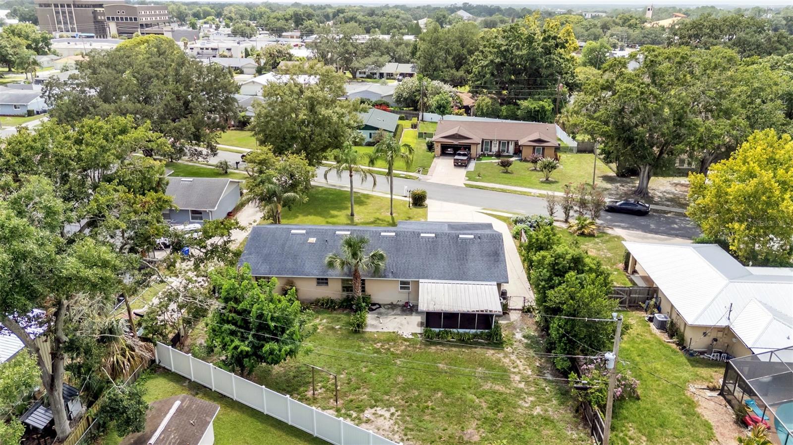 4020 GLEN GARRY RD W, LAKELAND, FL — photo 35