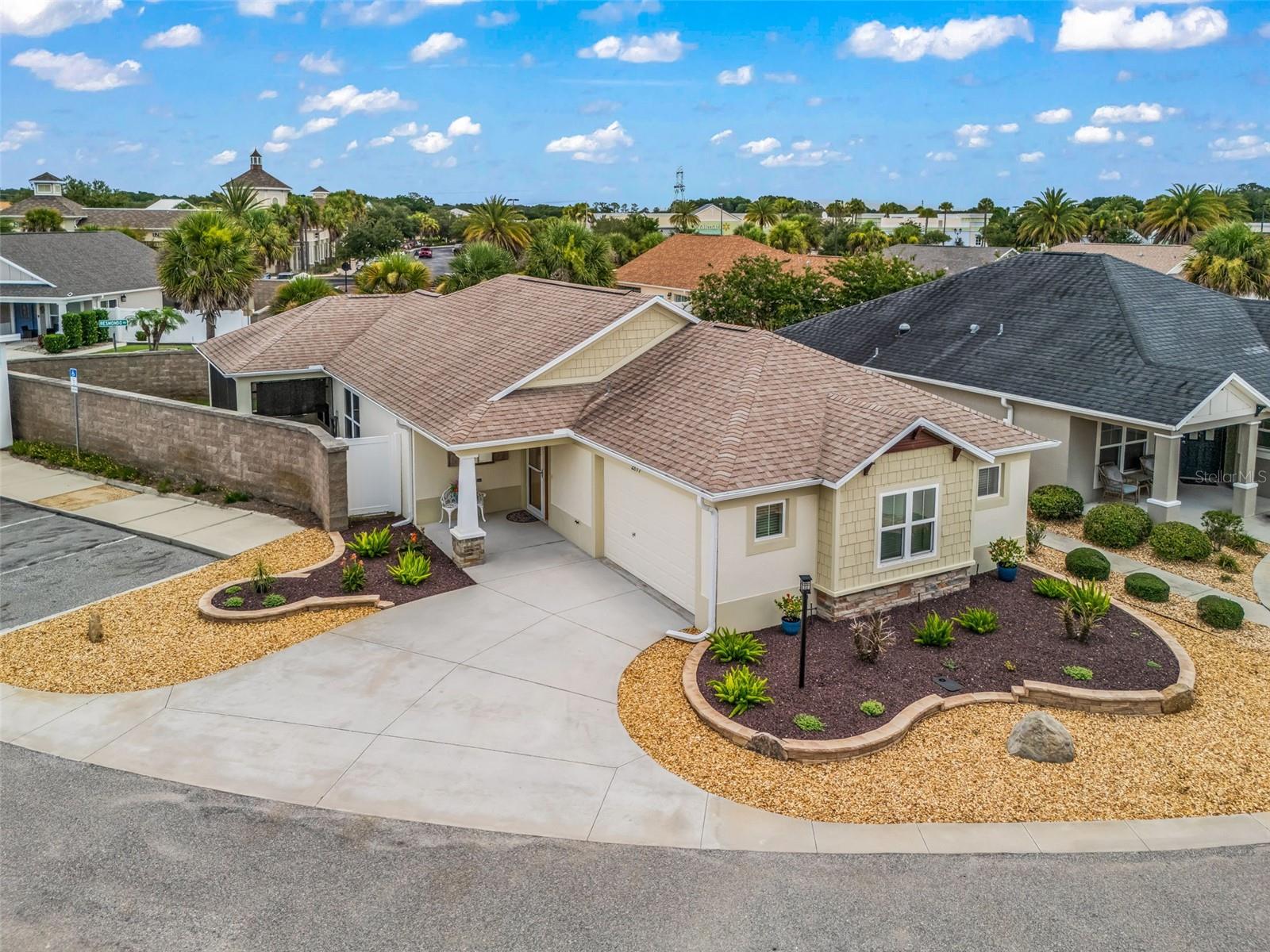 2877 FEUSTEL AVE, THE VILLAGES, FL