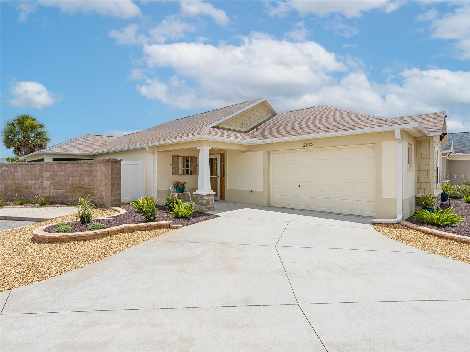2877 FEUSTEL AVE, THE VILLAGES, FL — photo 3