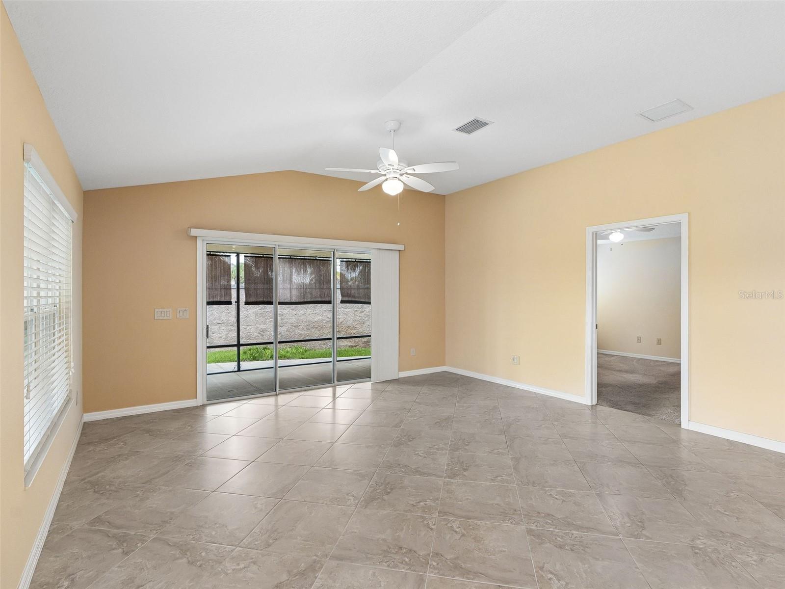 2877 FEUSTEL AVE, THE VILLAGES, FL — photo 16