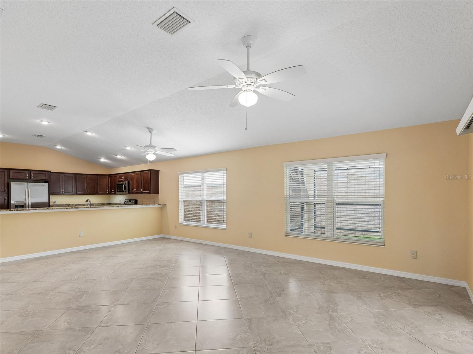 2877 FEUSTEL AVE, THE VILLAGES, FL — photo 18