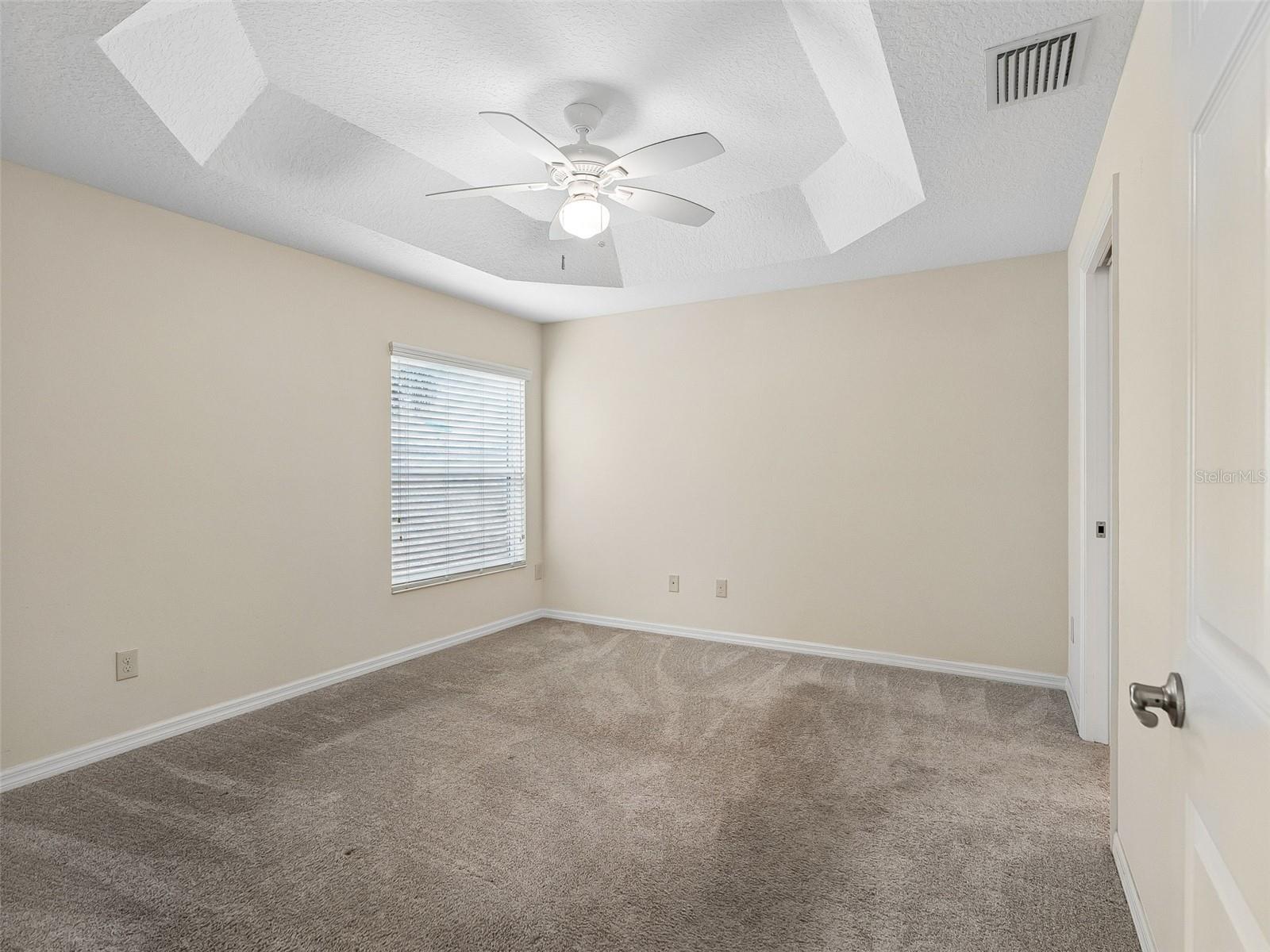 2877 FEUSTEL AVE, THE VILLAGES, FL — photo 20