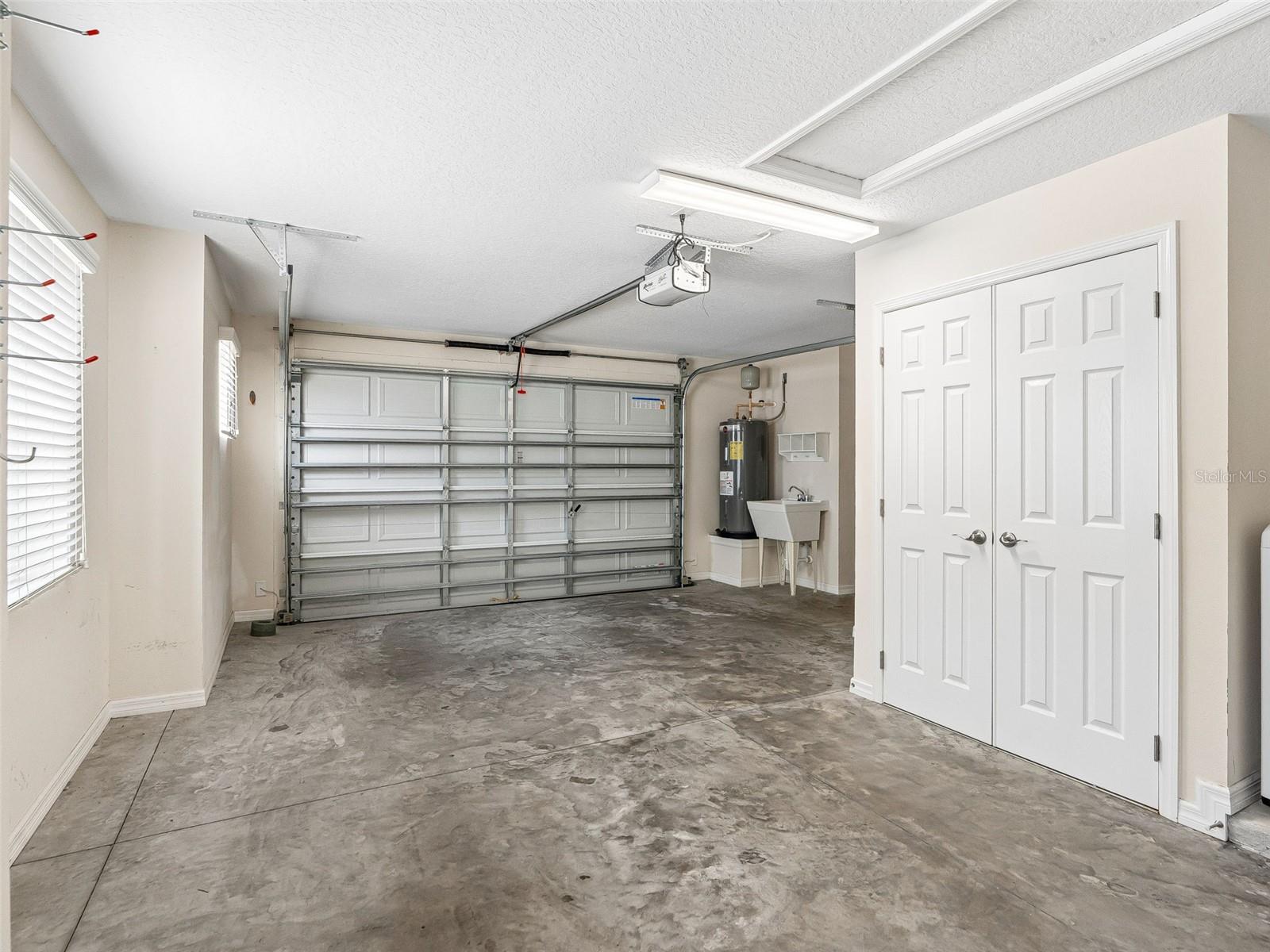 2877 FEUSTEL AVE, THE VILLAGES, FL — photo 33
