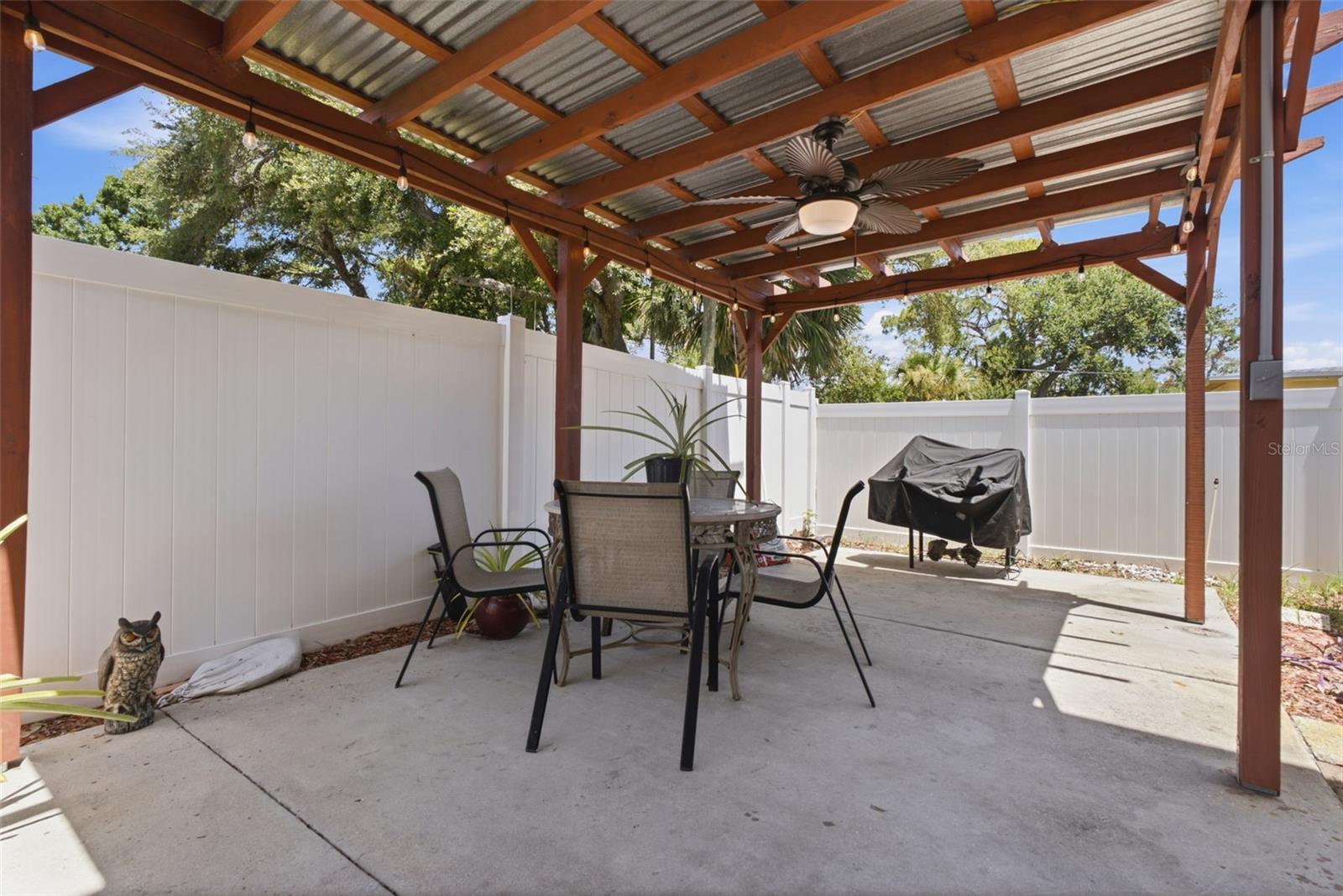 701 58TH AVE S, ST PETERSBURG, FL — photo 43
