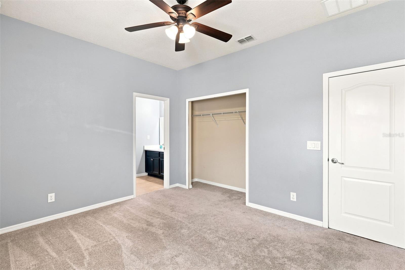 471 BREEDERS CUP CT, DELAND, FL — photo 32