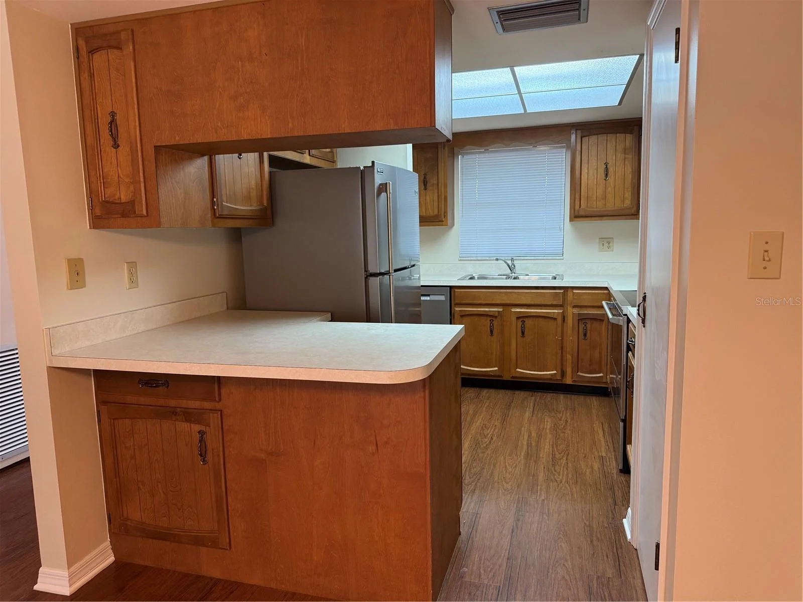 110 N TREMAIN ST #105, MOUNT DORA, FL — photo 11