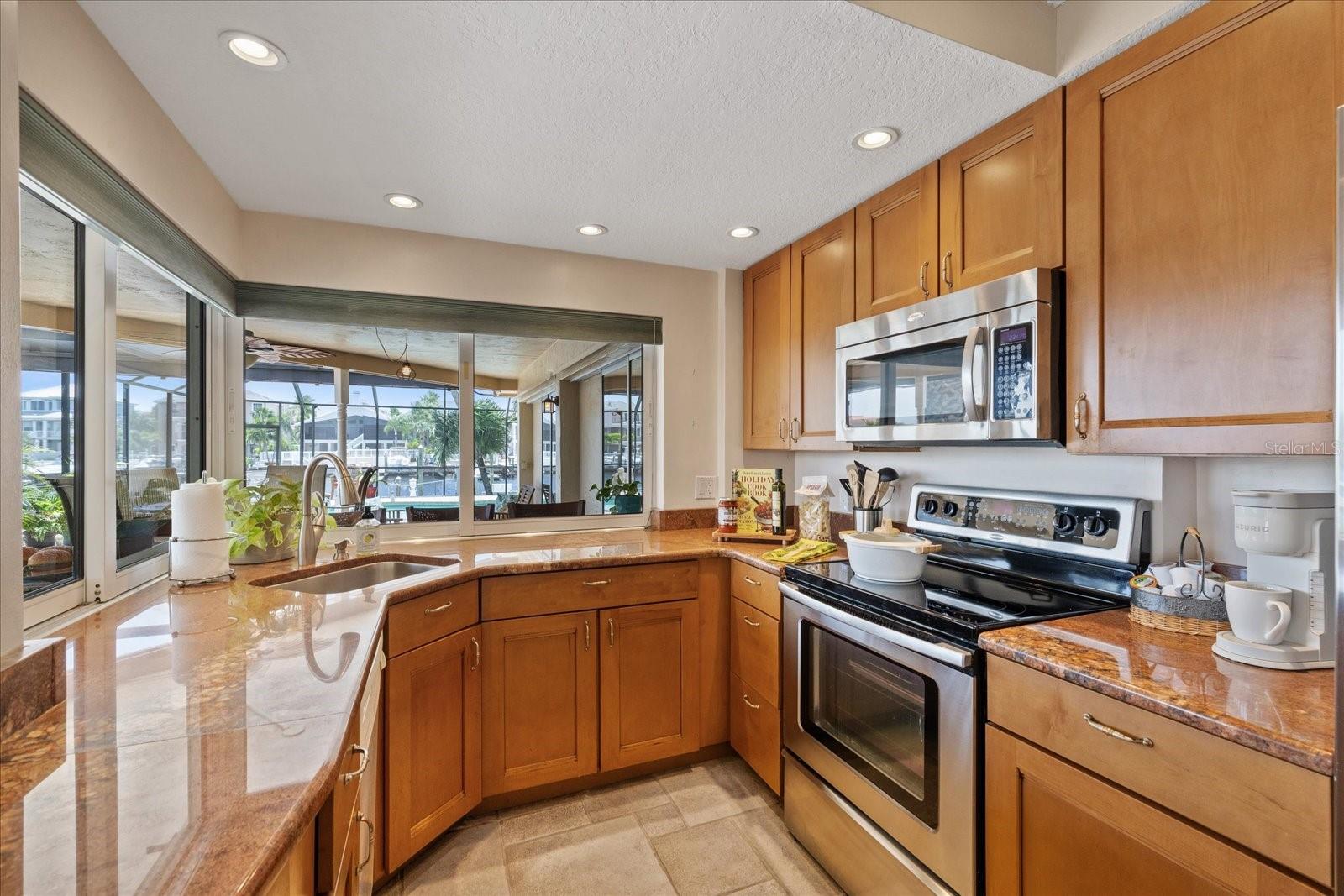 3154 TRIDENT TER, NEW PORT RICHEY, FL — photo 25