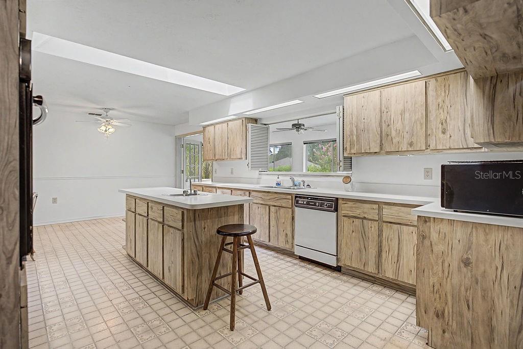 9501 SW 207TH CIR, DUNNELLON, FL — photo 16