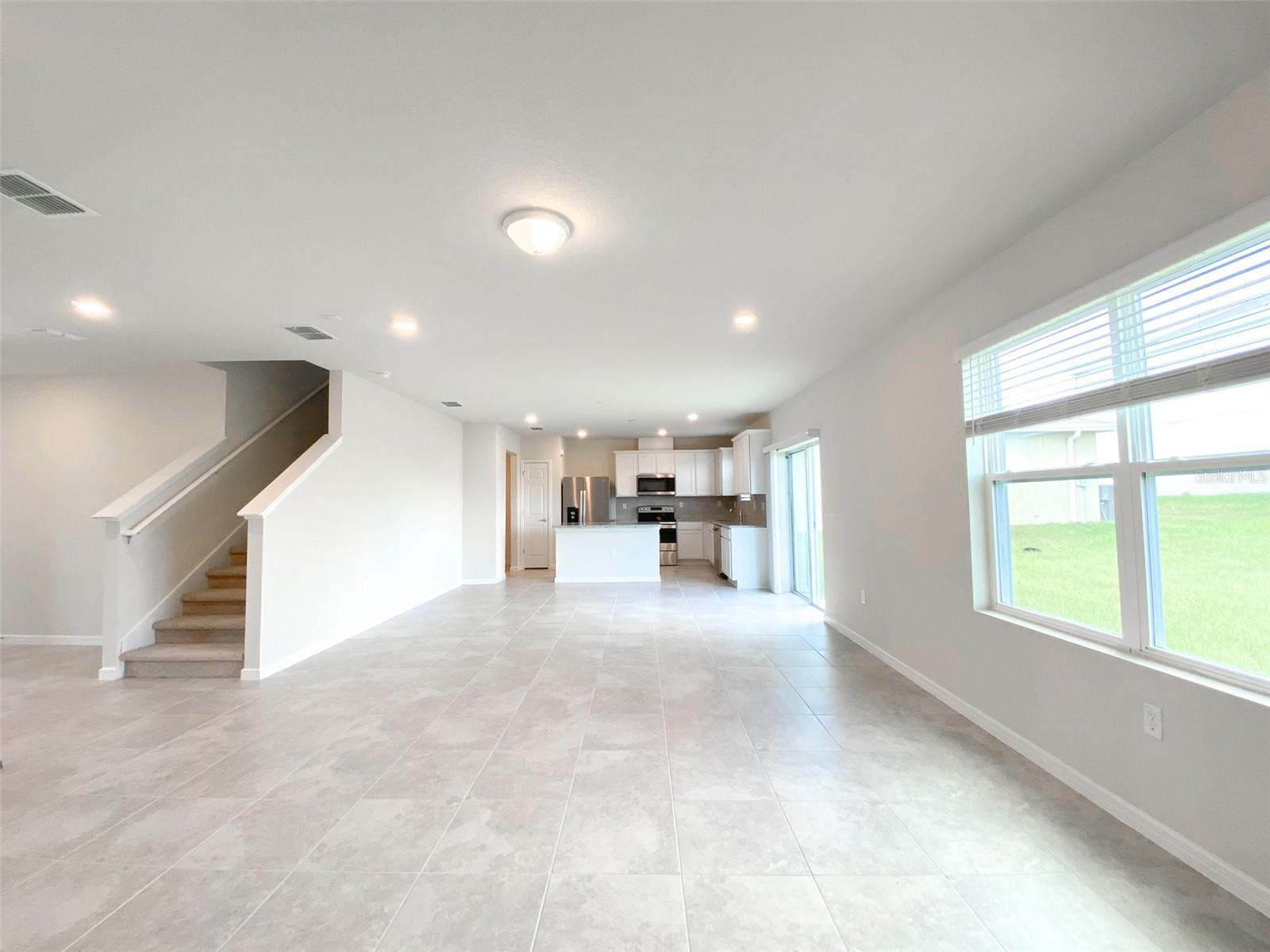 1579 ASPEN AVE, DAVENPORT, FL — photo 4