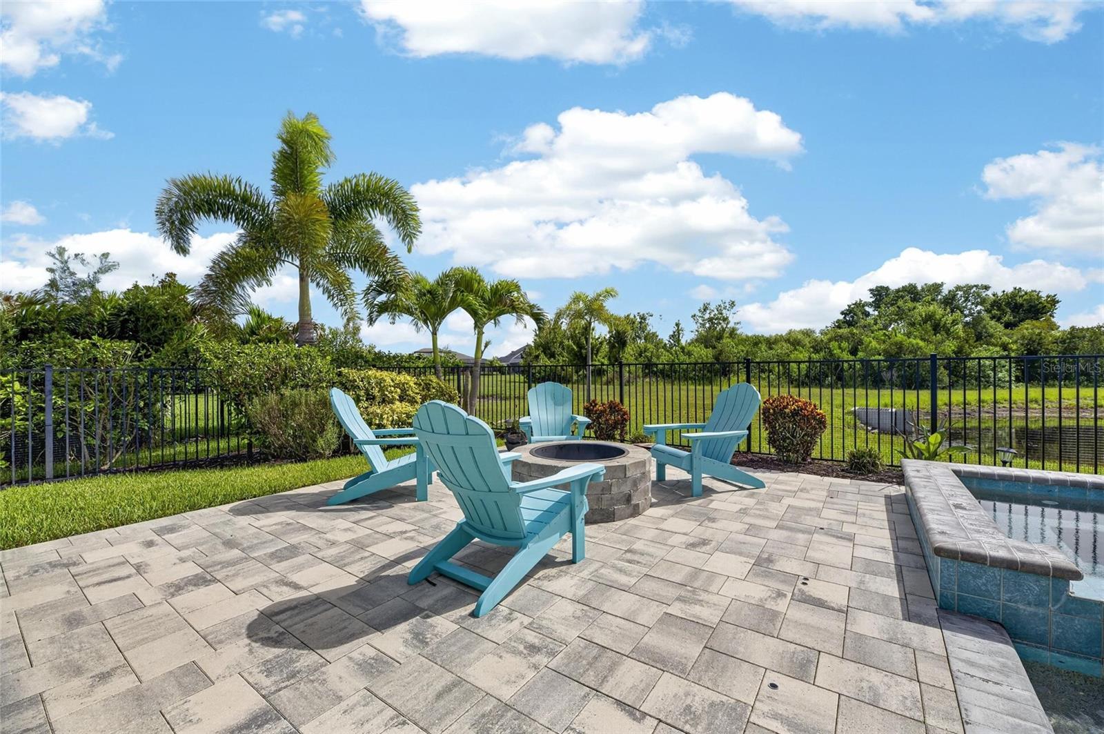 7322 PARADISO DR, APOLLO BEACH, FL — photo 4