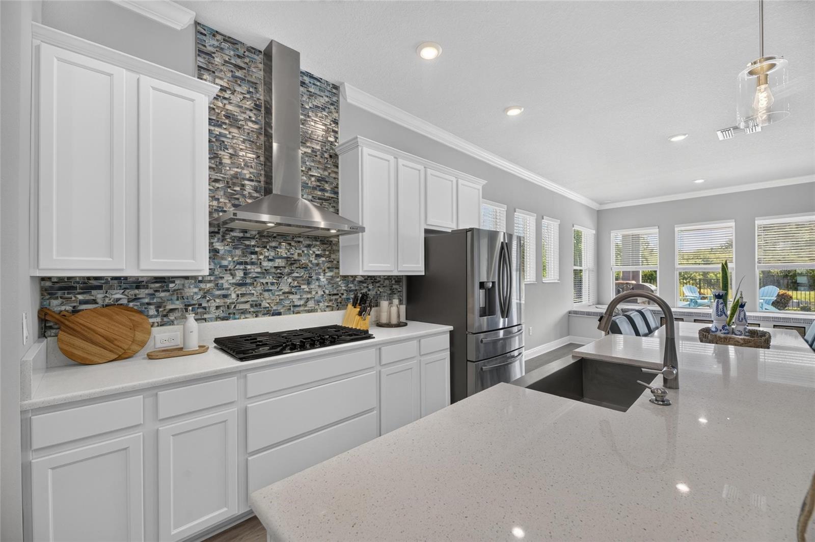7322 PARADISO DR, APOLLO BEACH, FL — photo 25