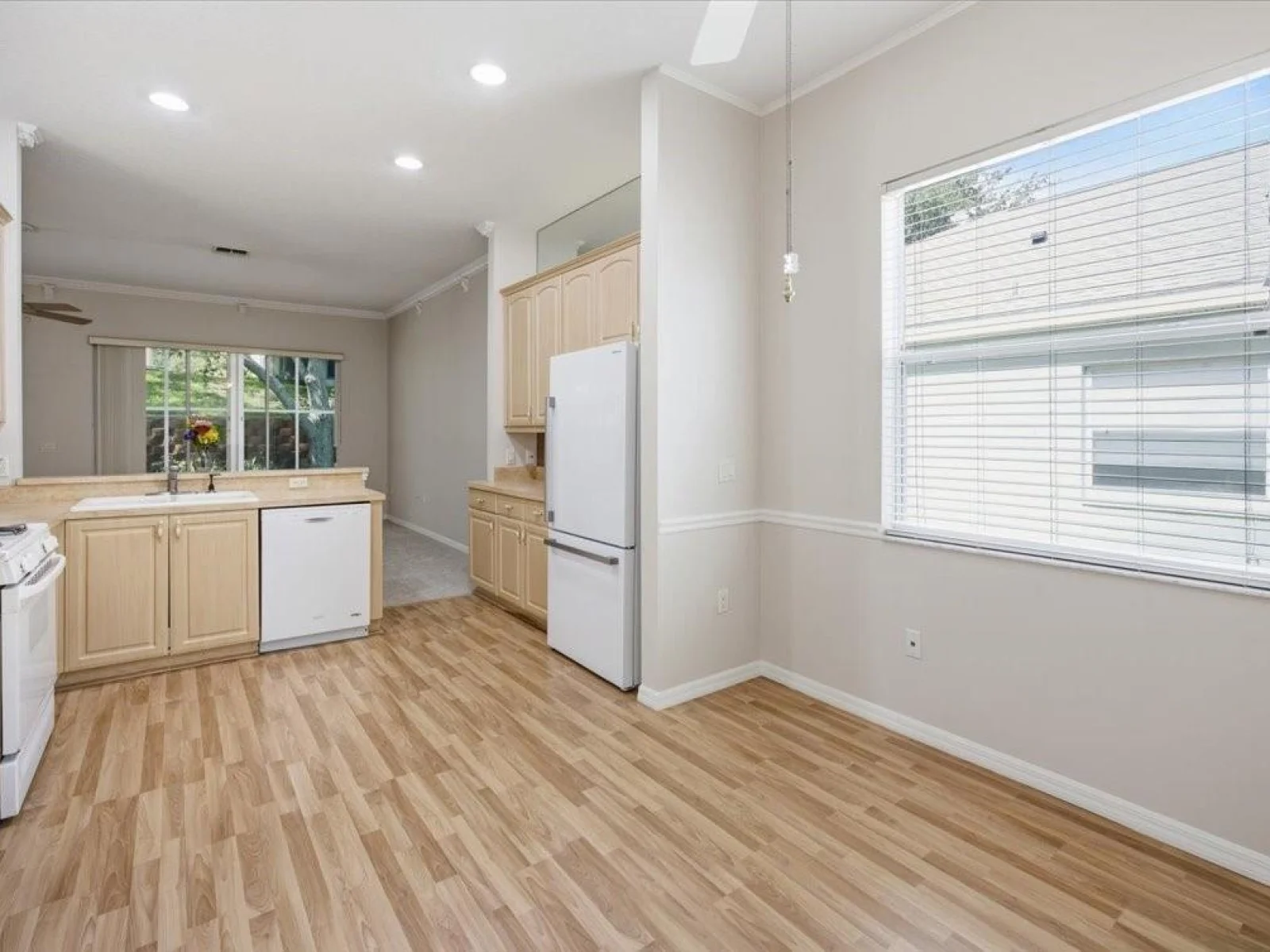 794 WOLF CREEK ST, CLERMONT, FL — photo 17