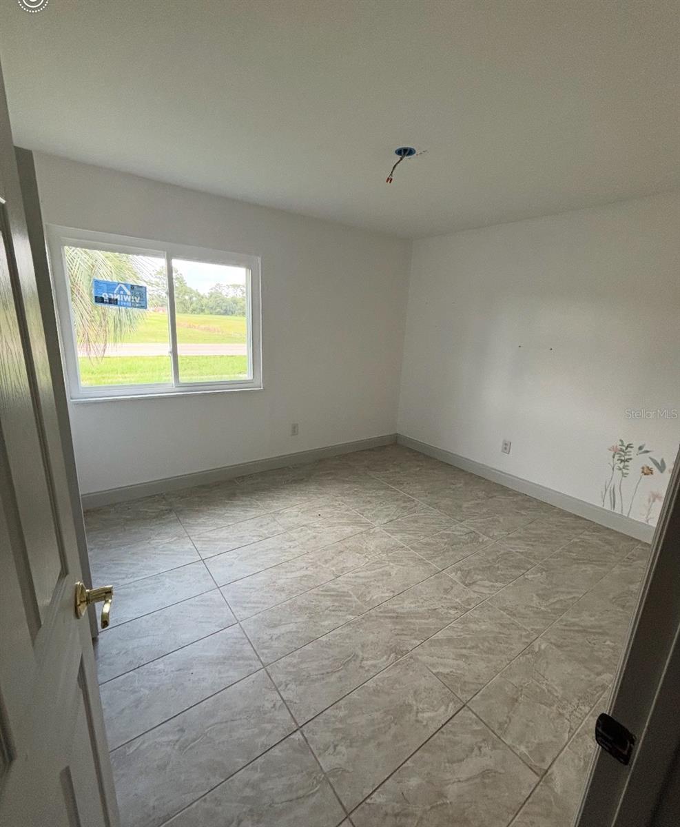 6735 APPOMATTOX DR, NORTH PORT, FL — photo 8