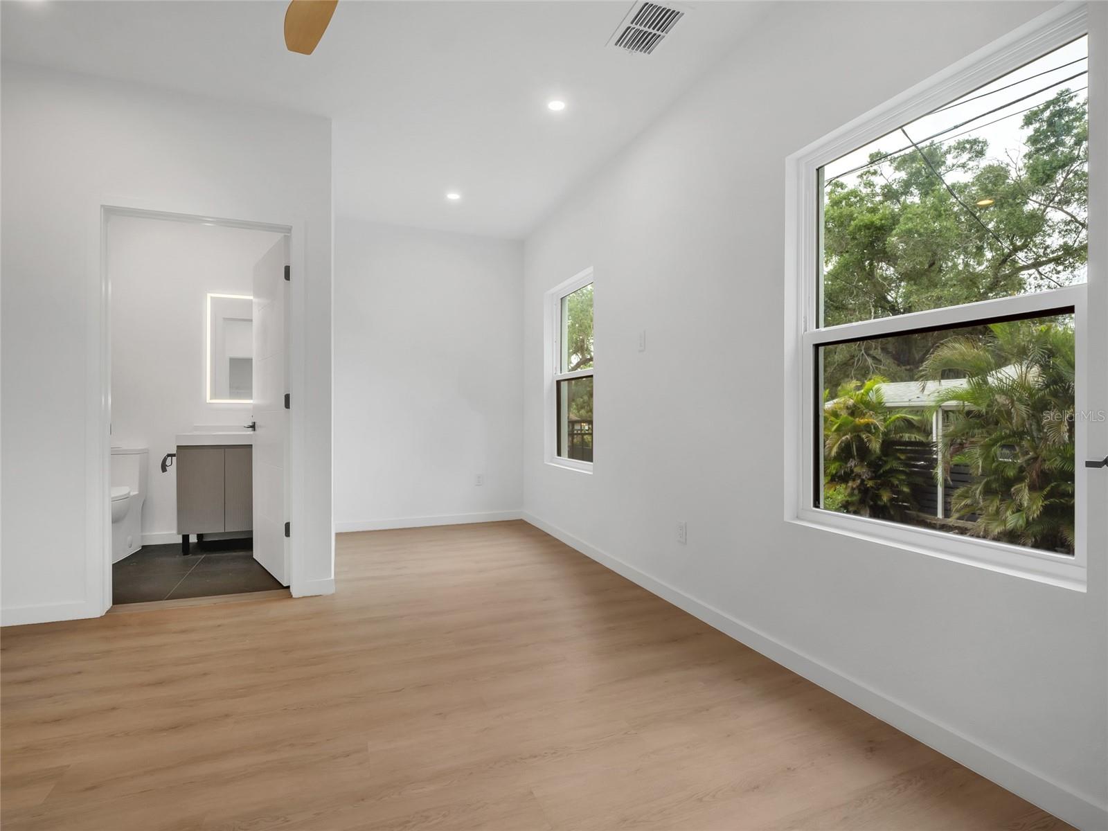 2114 4TH ST S #7, ST PETERSBURG, FL — photo 9