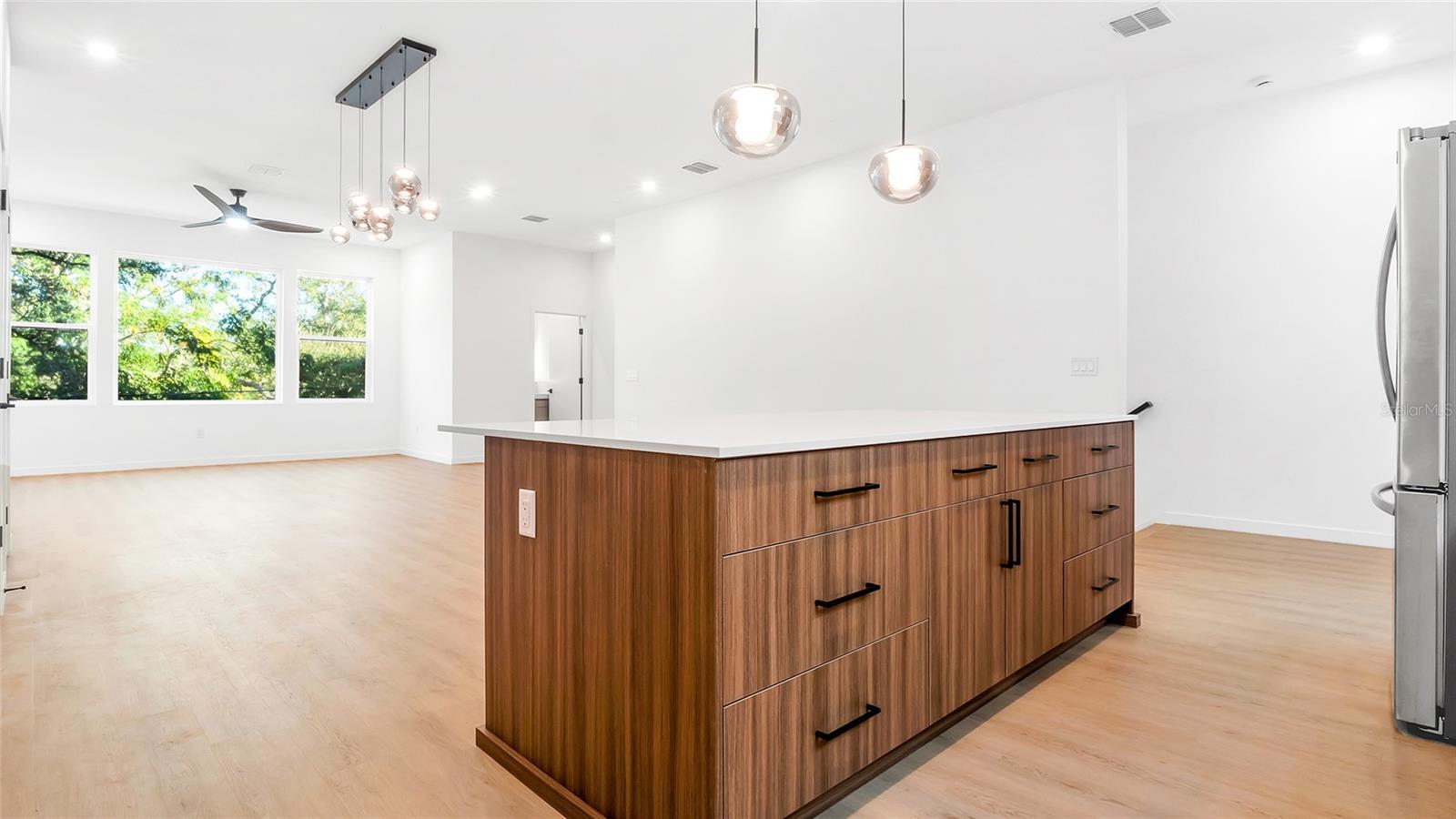 2114 4TH ST S #7, ST PETERSBURG, FL — photo 17