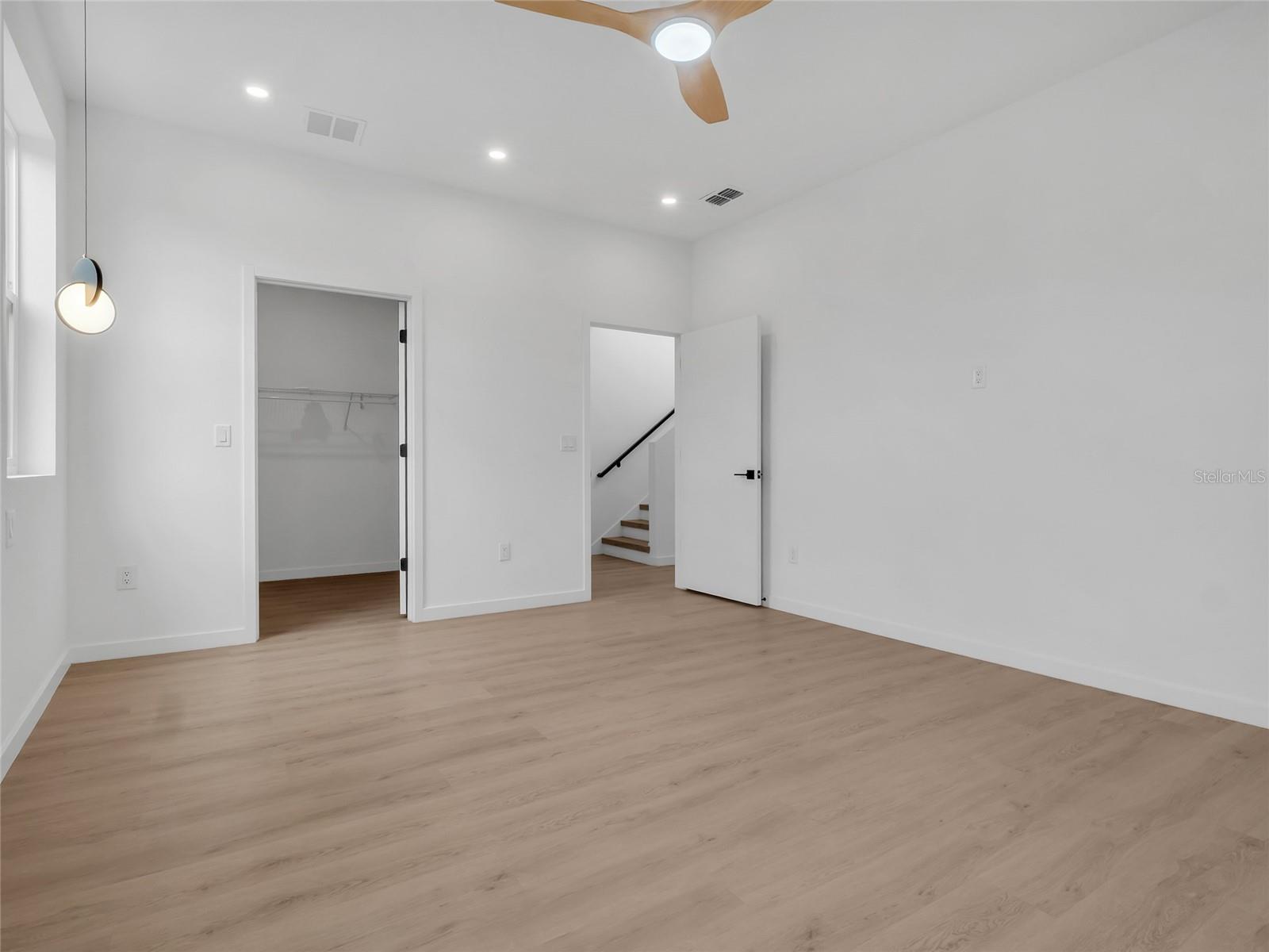 2114 4TH ST S #7, ST PETERSBURG, FL — photo 36