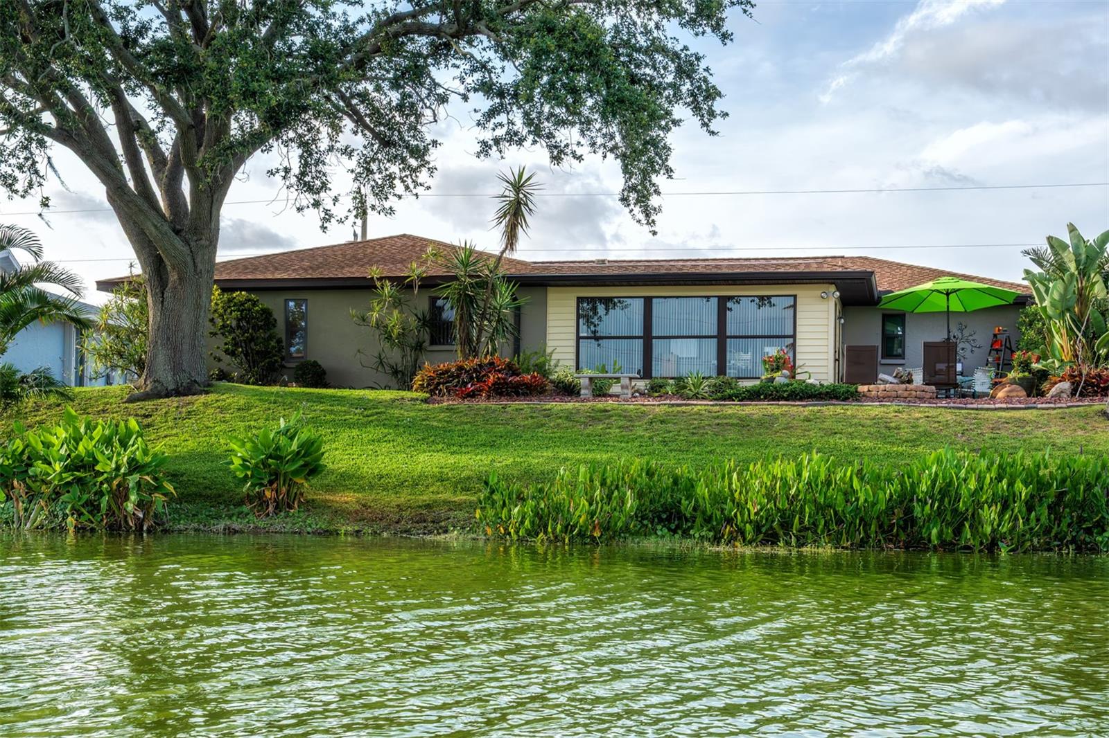 2360 BAL HARBOUR DR, VENICE, FL — photo 11