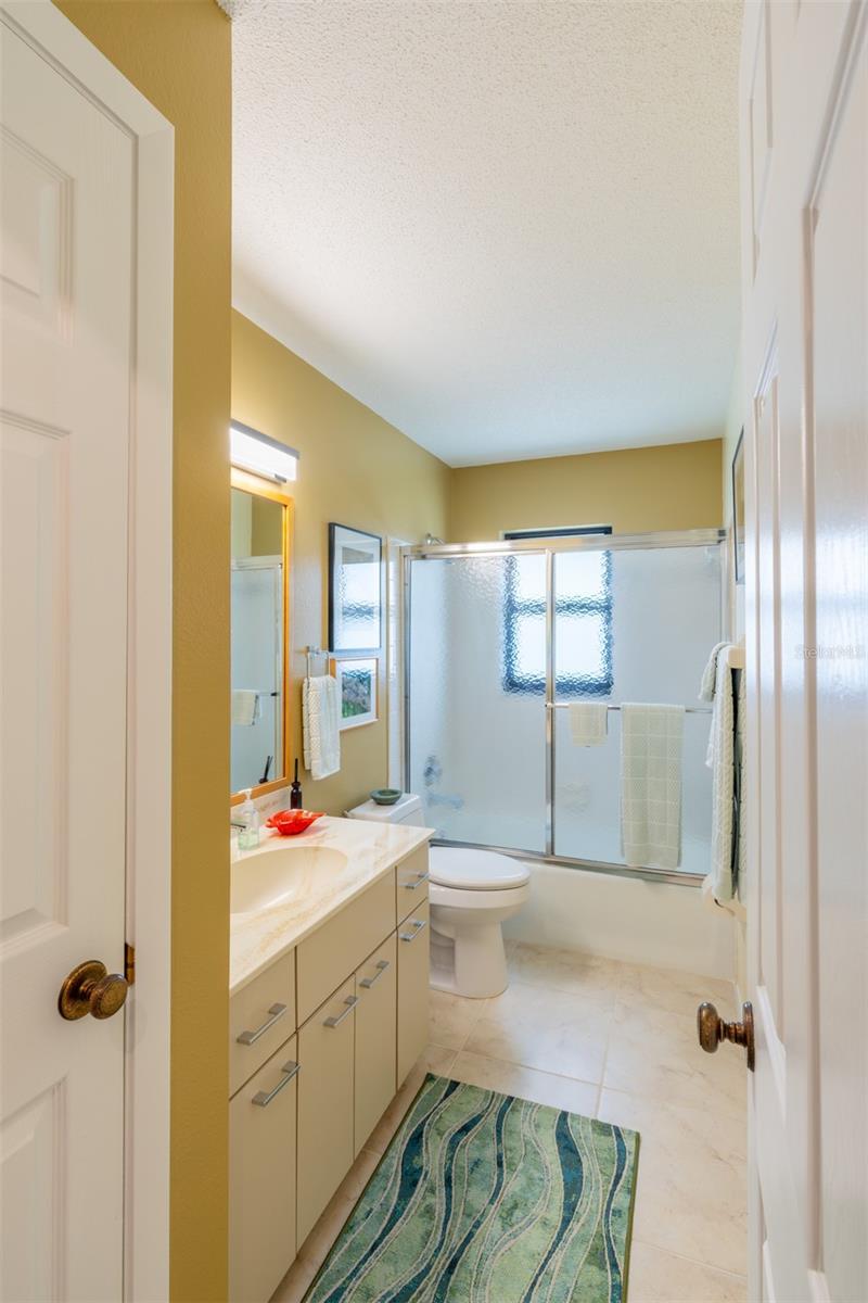 2360 BAL HARBOUR DR, VENICE, FL — photo 47