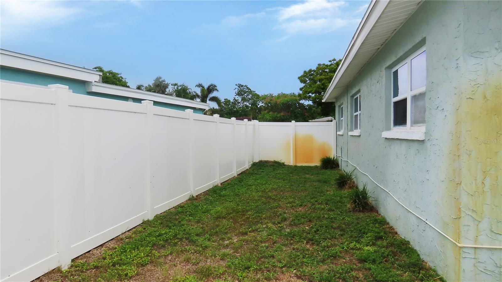 6543 34TH TER N, ST PETERSBURG, FL — photo 9