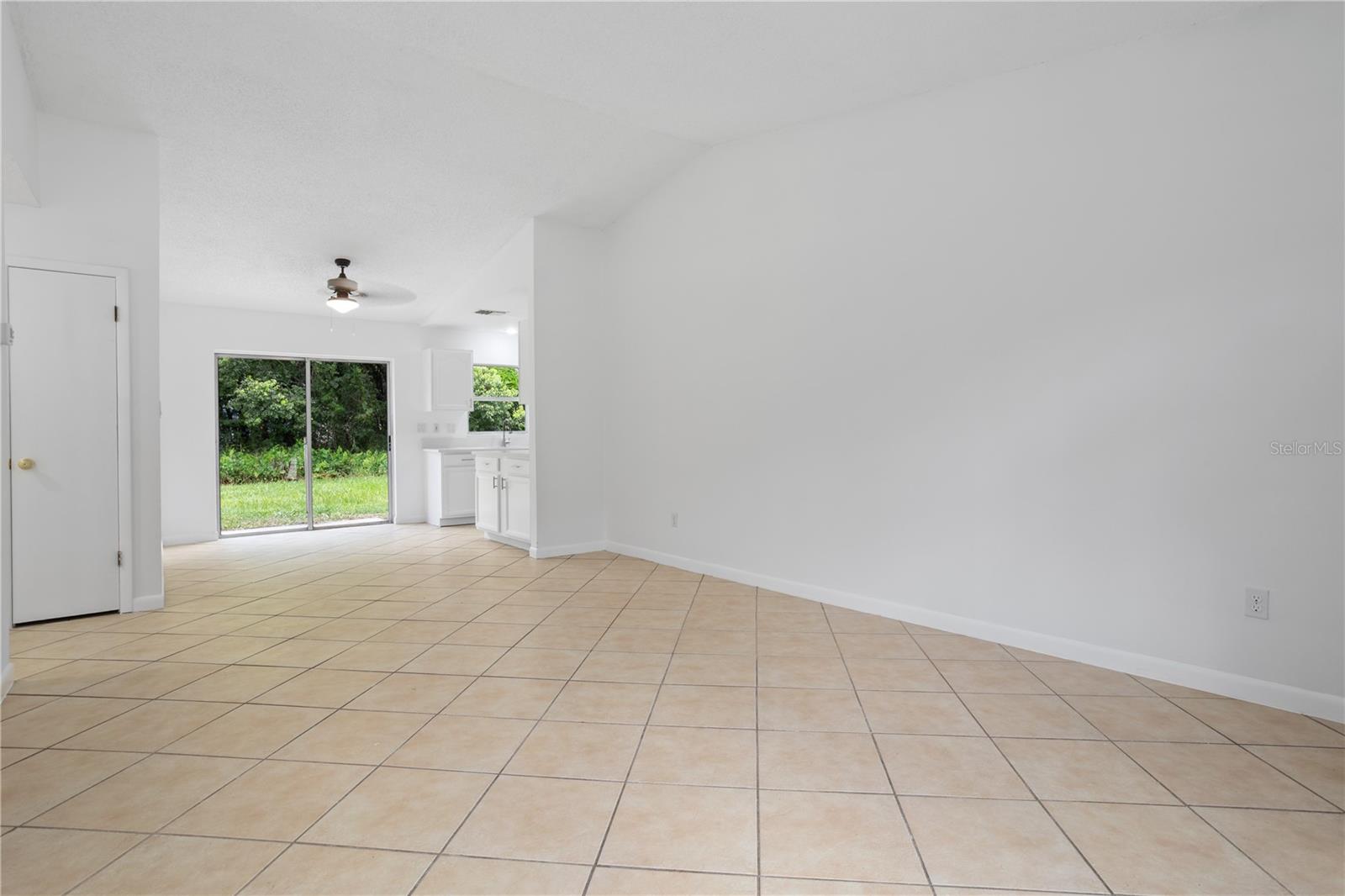 1921 BONNEVILLE DR, ORLANDO, FL — photo 10
