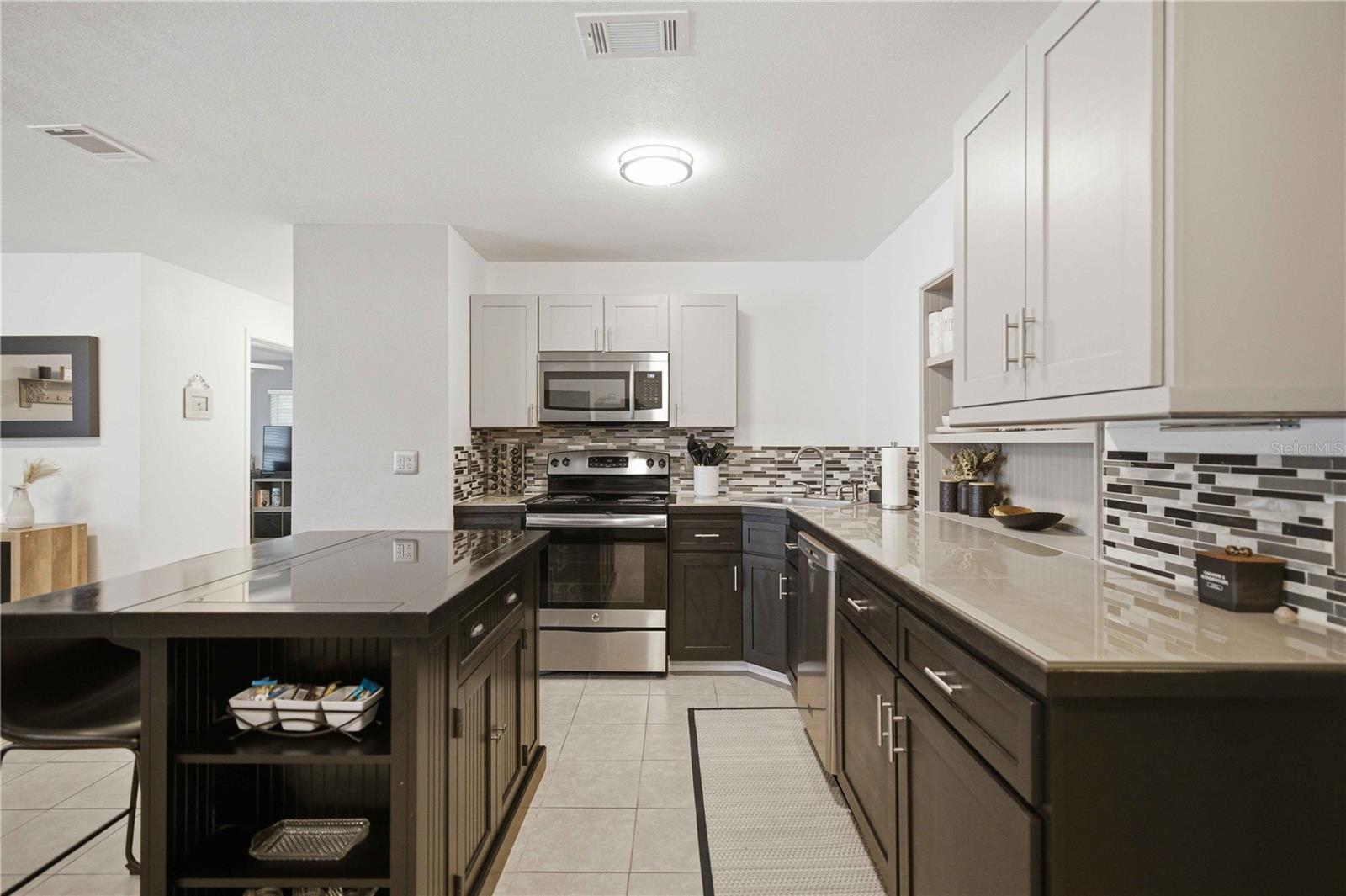 221 E INVERNESS BLVD, INVERNESS, FL — photo 20