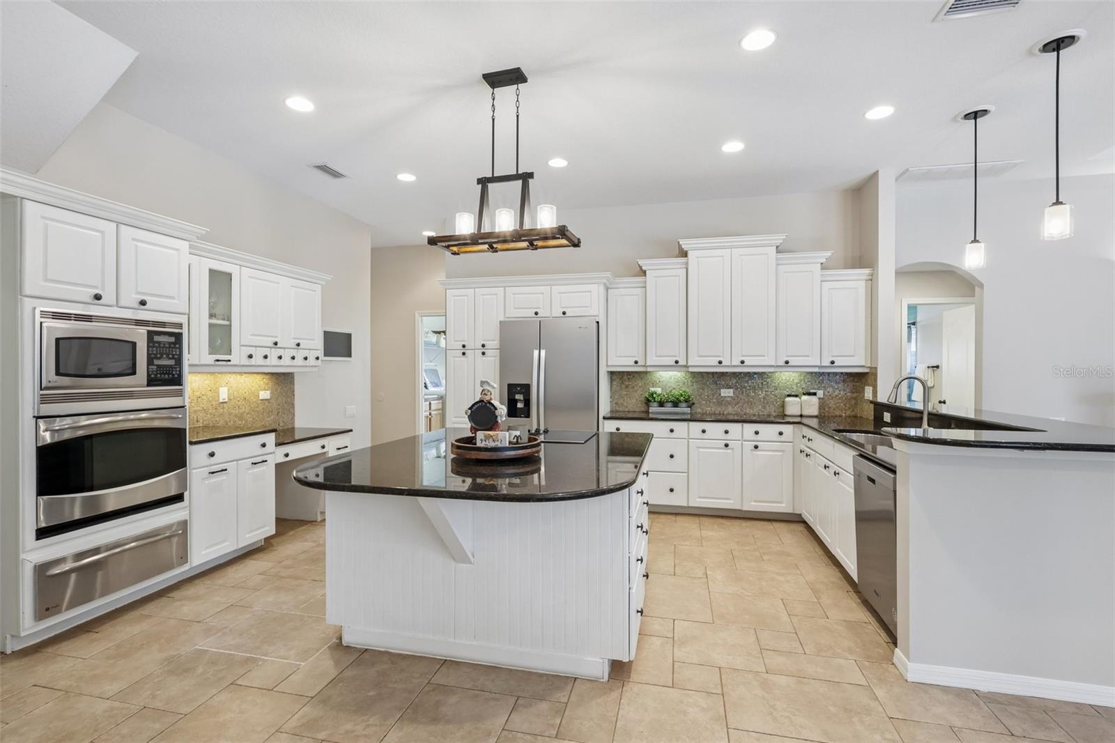23639 GRACEWOOD CIR, LAND O LAKES, FL — photo 6