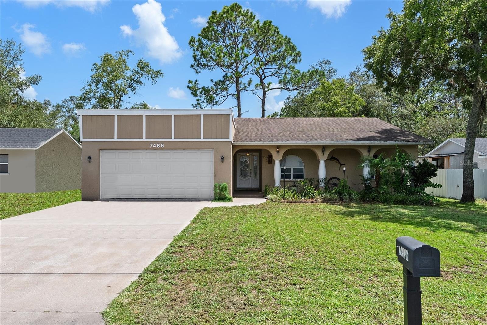 7466 APACHE TRL, SPRING HILL, FL