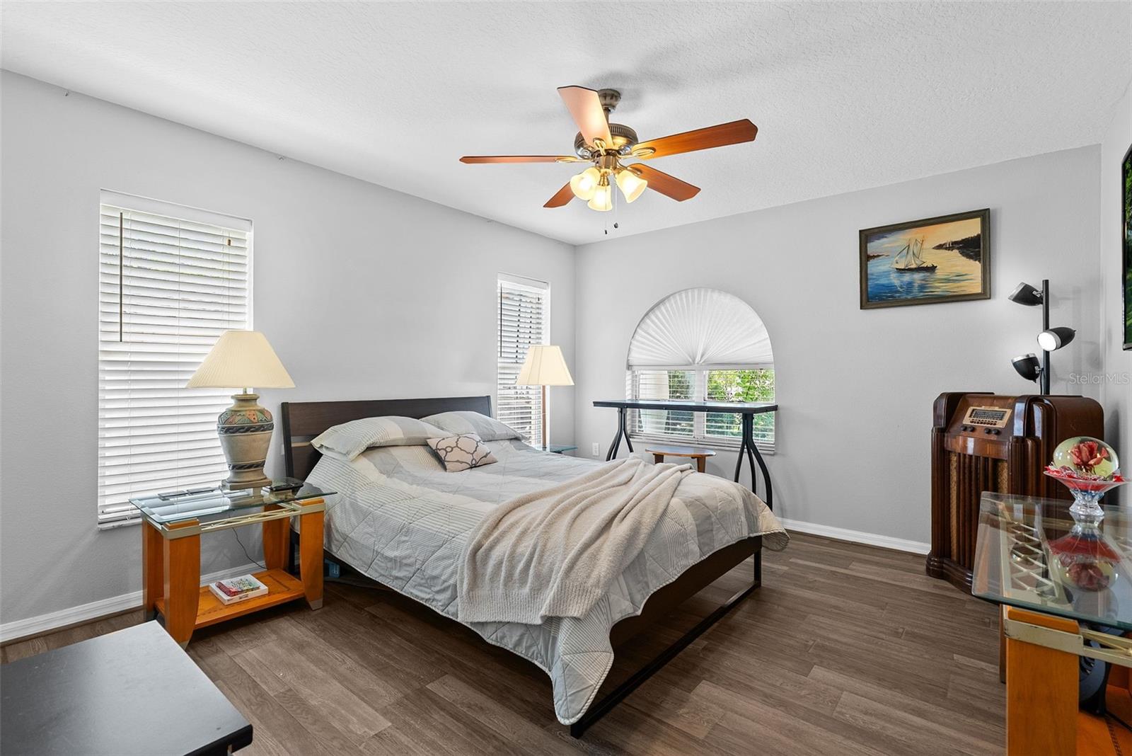 7466 APACHE TRL, SPRING HILL, FL — photo 32