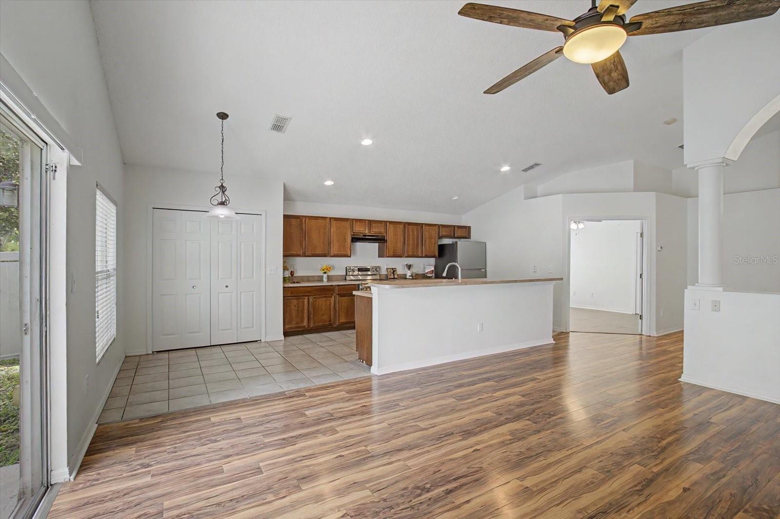 605 SWAN RANGE RD, ORANGE CITY, FL — photo 8