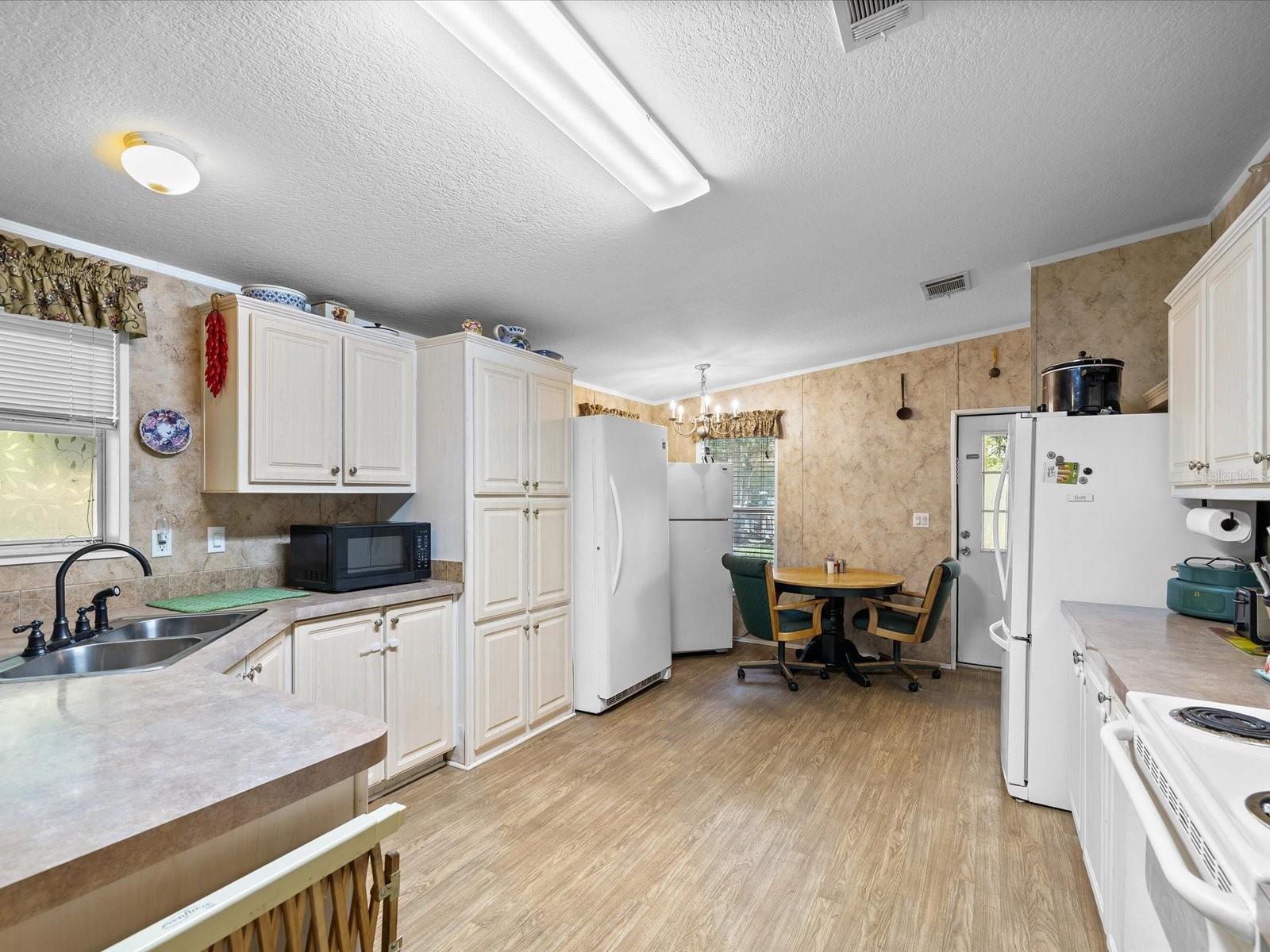 6548 LAKE IRENE DR, LAND O LAKES, FL — photo 10