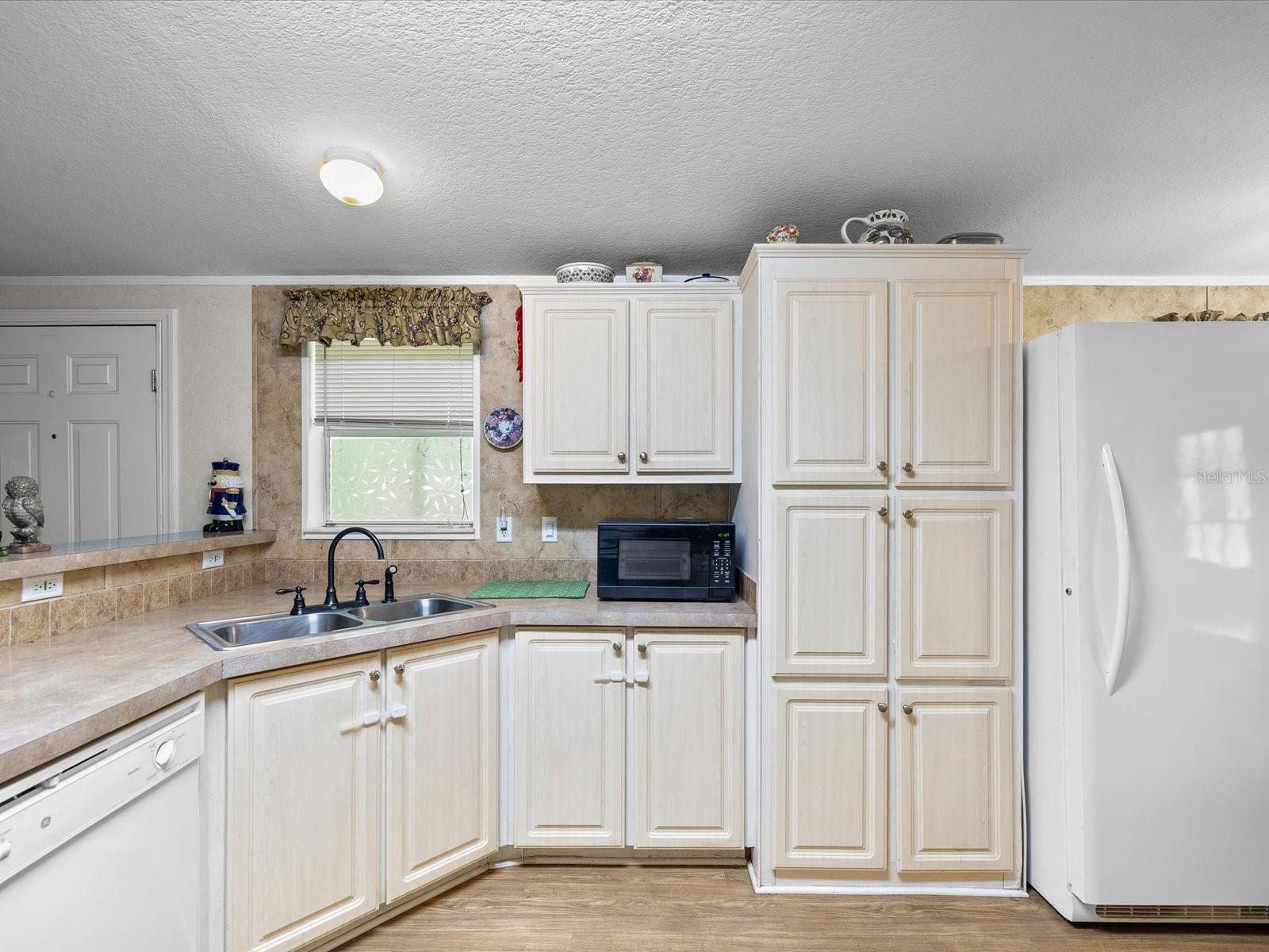 6548 LAKE IRENE DR, LAND O LAKES, FL — photo 11