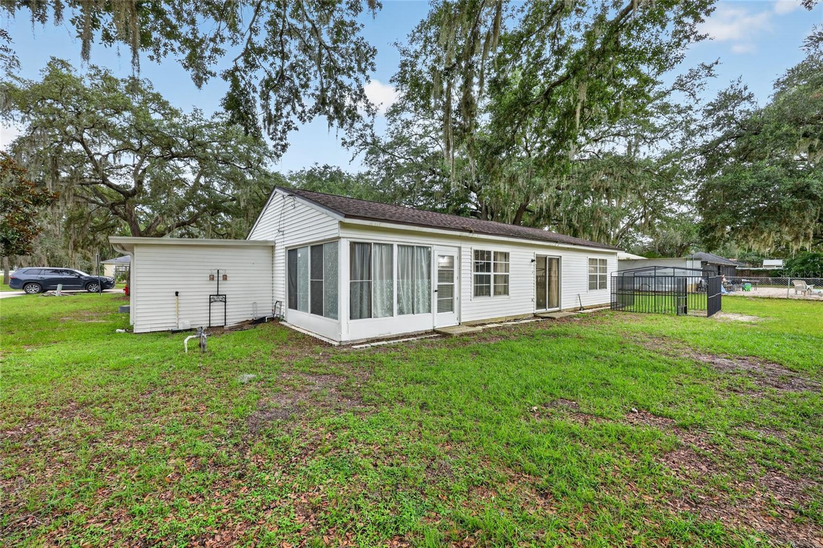 303 OAK TRACK PASS, OCALA, FL — photo 31