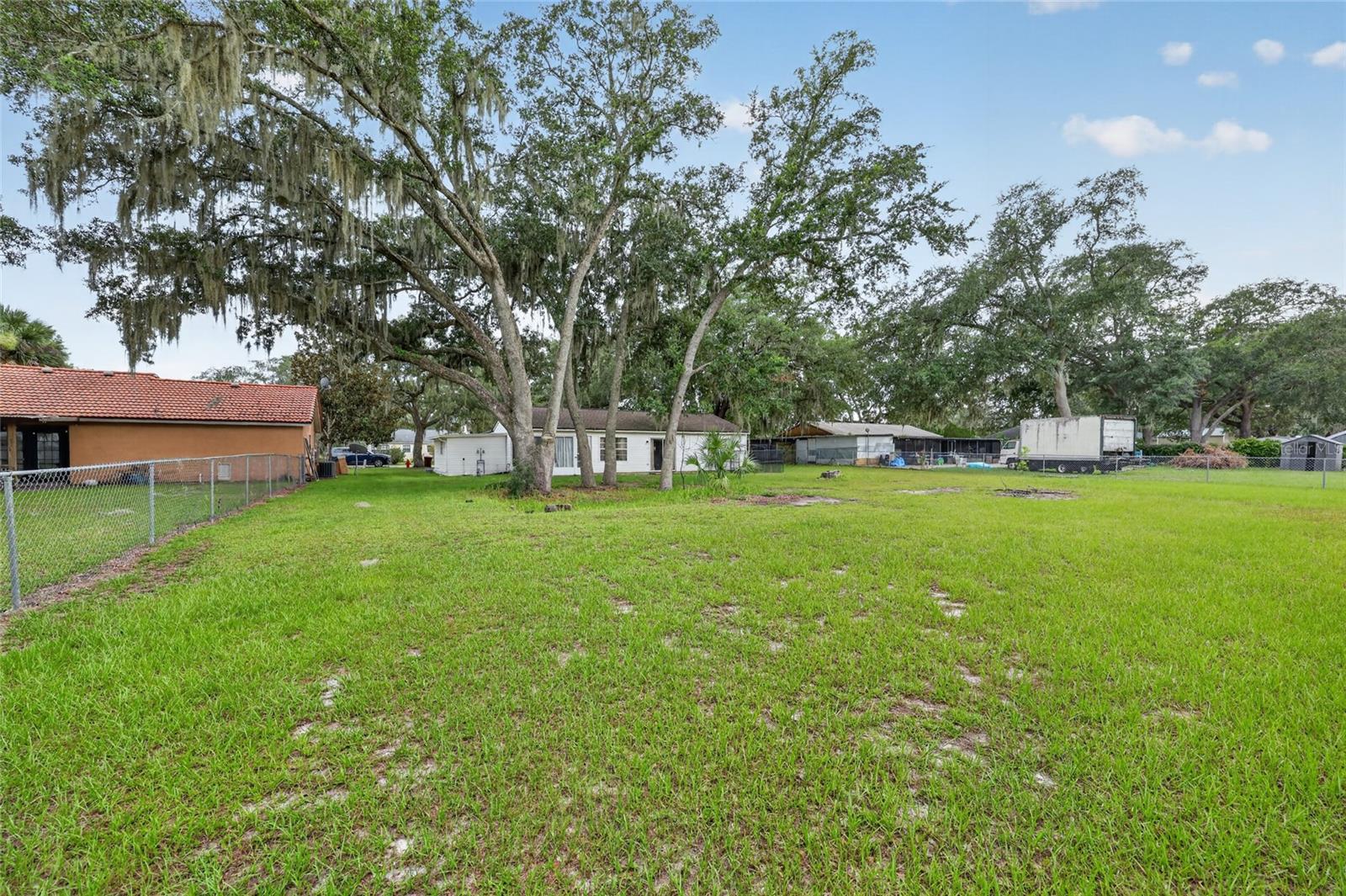303 OAK TRACK PASS, OCALA, FL — photo 34