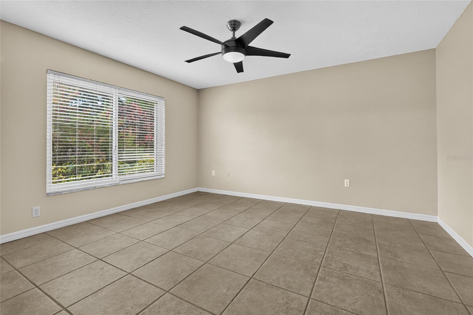 4407 DIAMOND CIR N, SARASOTA, FL — photo 38