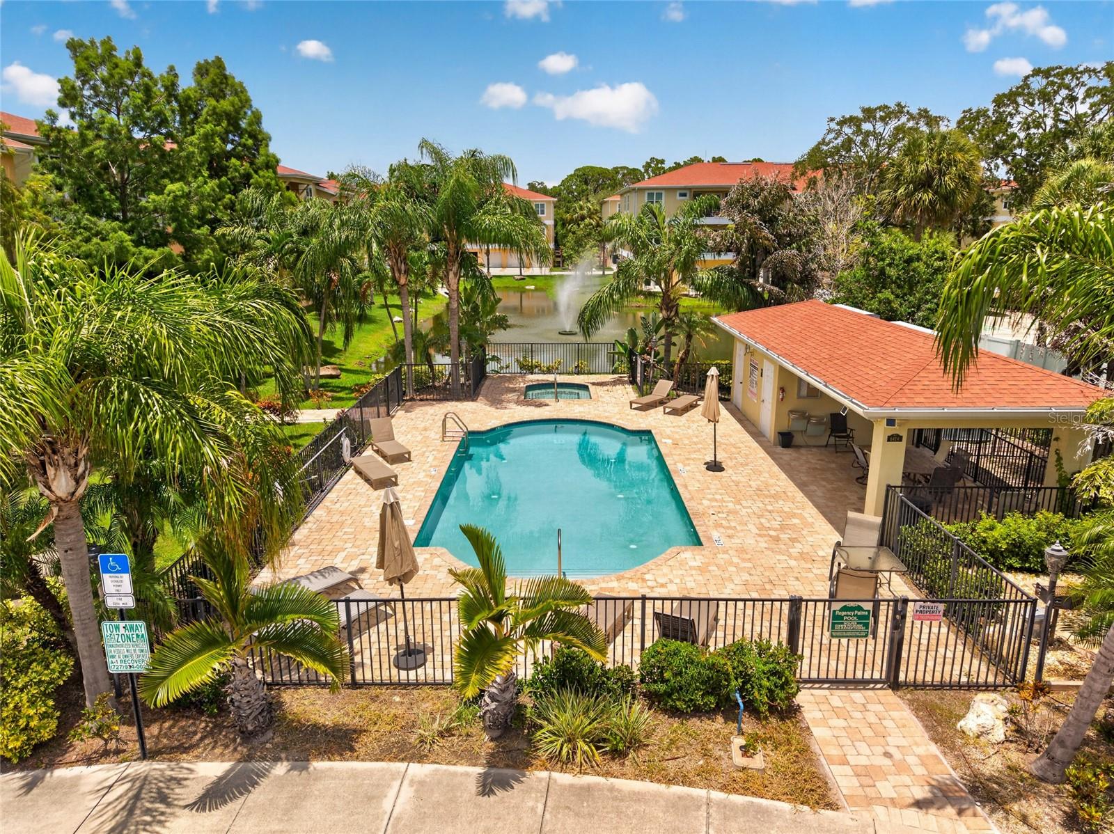 6420 BANYAN BLVD #201, NEW PORT RICHEY, FL — photo 2