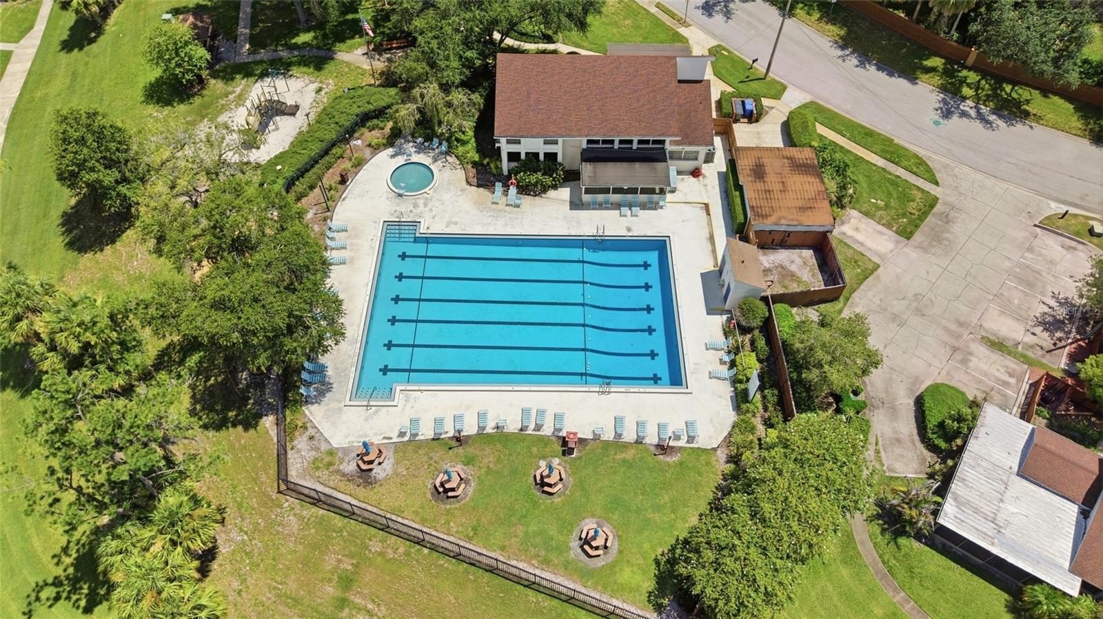 14713 LAKE FOREST DR, LUTZ, FL — photo 37