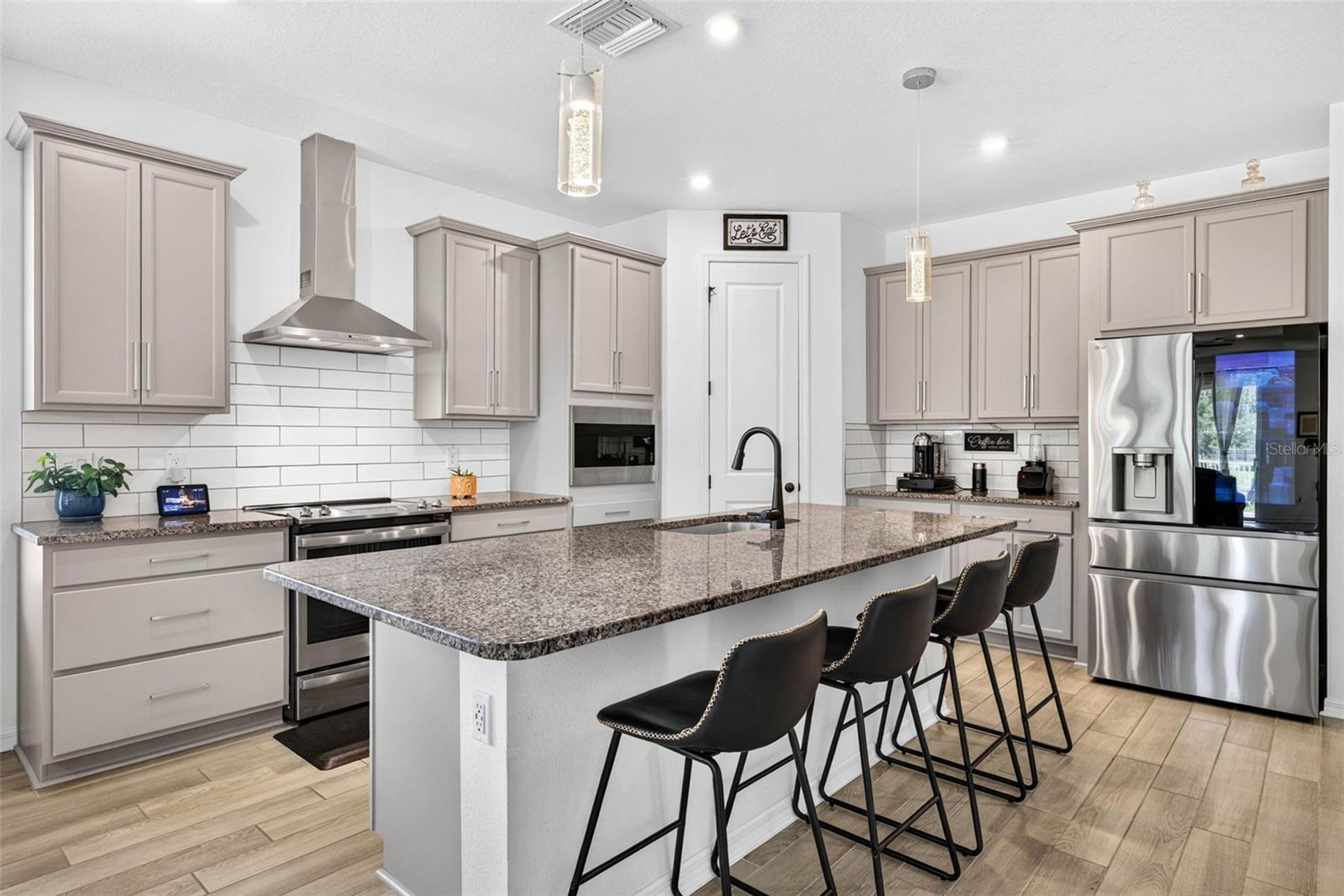 13471 NEWPORT SHORES DR, HUDSON, FL — photo 3
