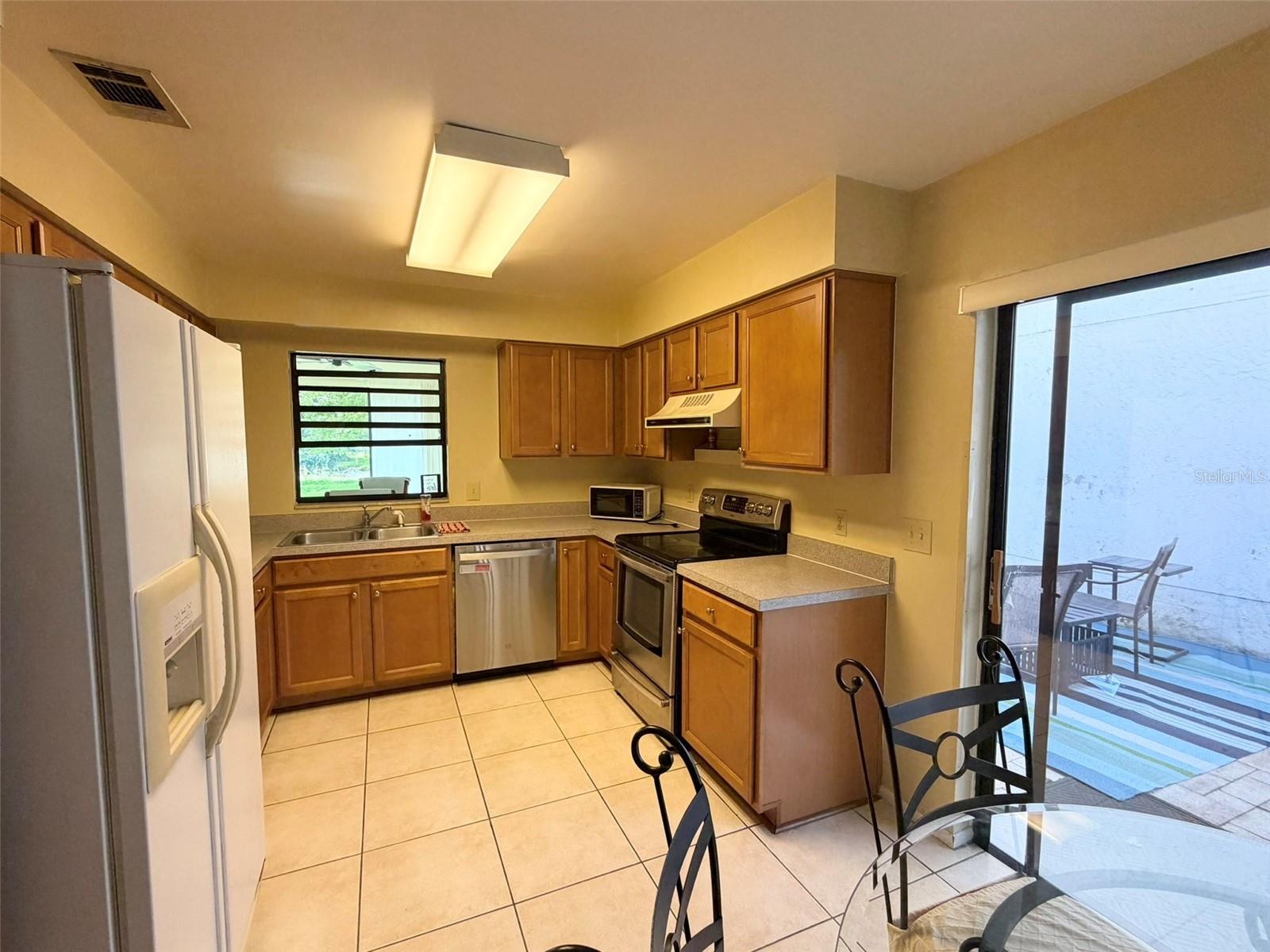 2570 SHADYBRANCH DR, ORLANDO, FL — photo 9