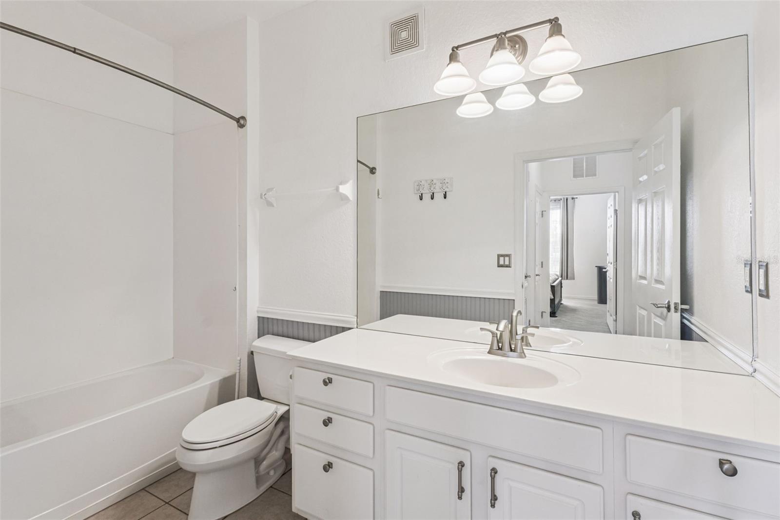 8300 PORTOFINO DR #102, DAVENPORT, FL — photo 12