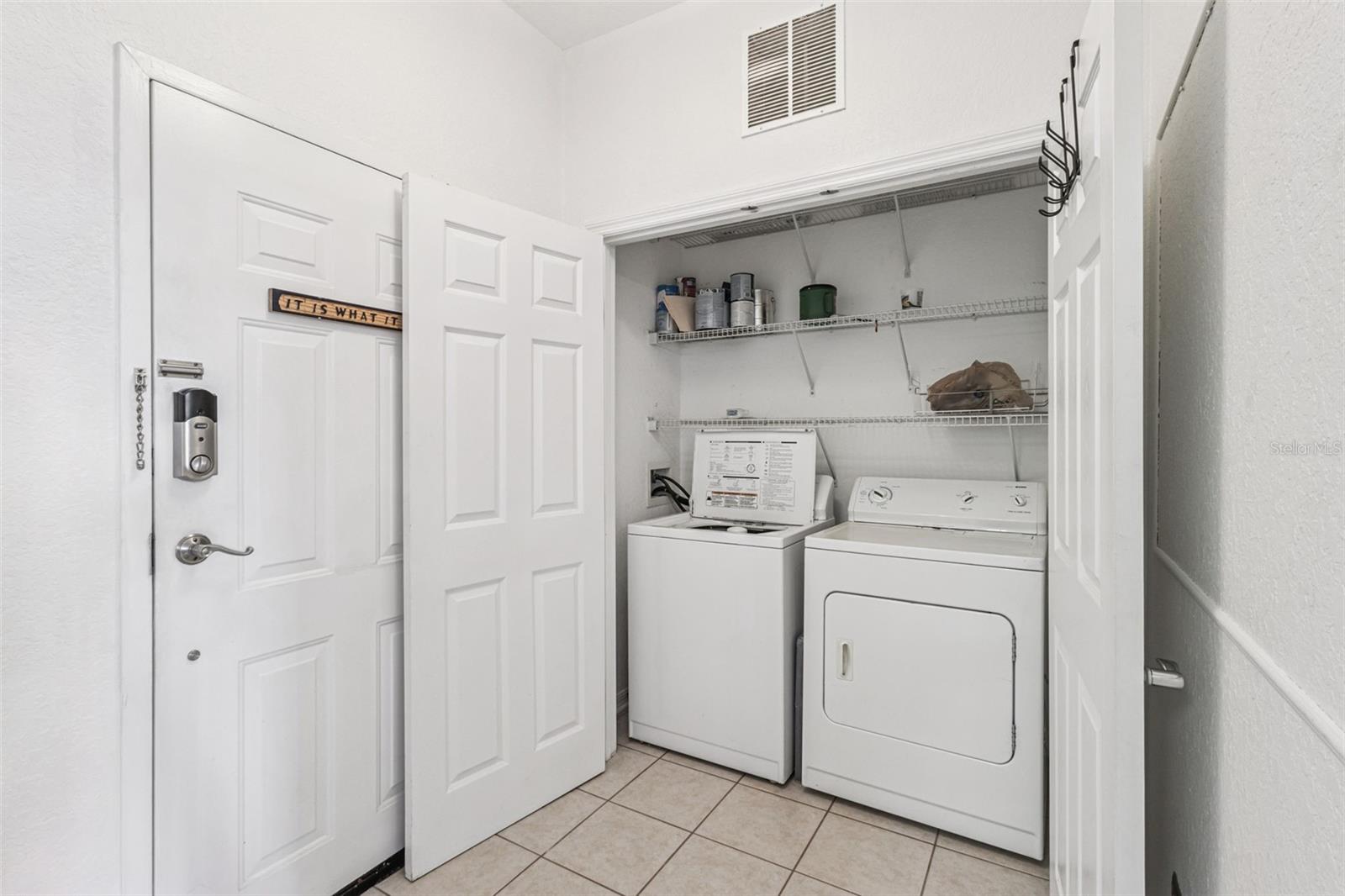 8300 PORTOFINO DR #102, DAVENPORT, FL — photo 16