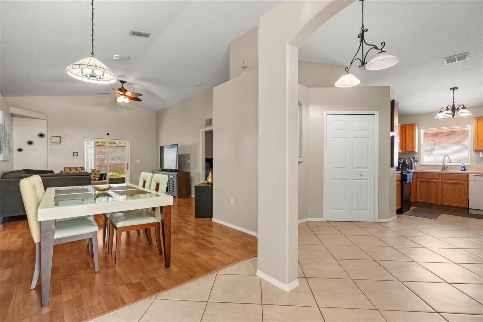 11130 PINEWOOD COVE LN, ORLANDO, FL — photo 4