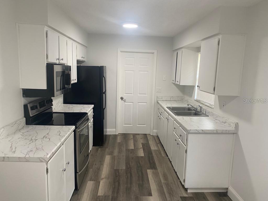 1815 WARFIELD PL, SEBRING, FL — photo 2