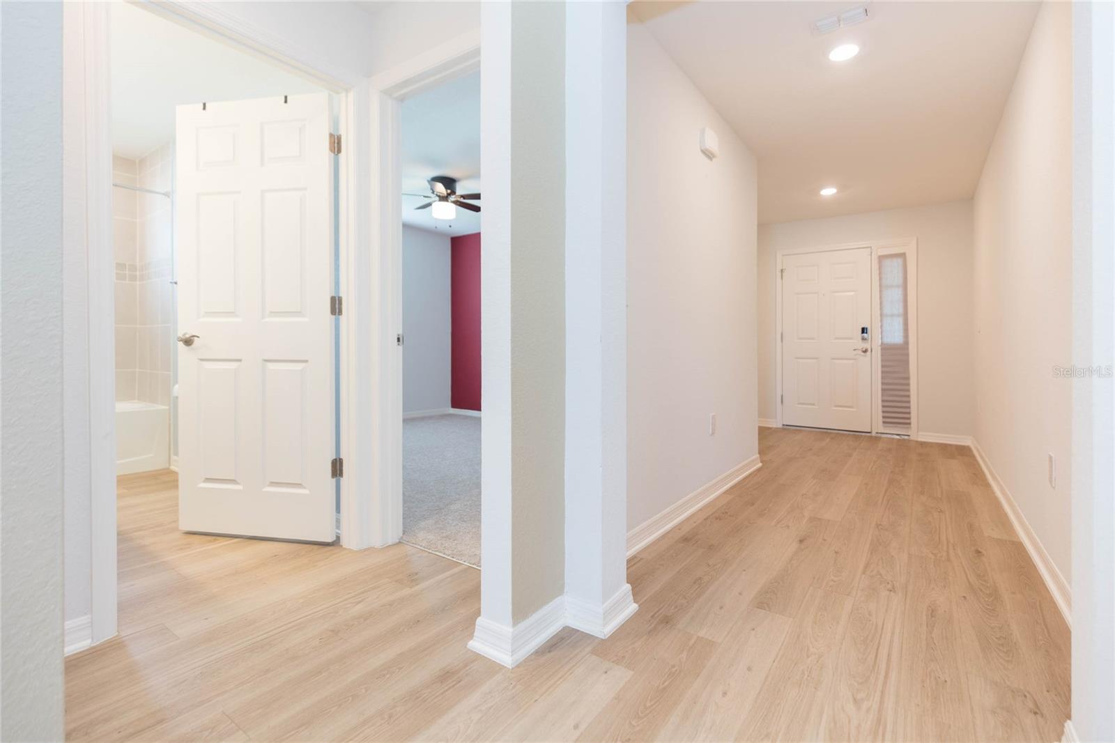 35171 CRESCENT CREEK DR, ZEPHYRHILLS, FL — photo 6