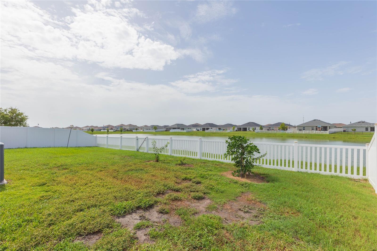 35171 CRESCENT CREEK DR, ZEPHYRHILLS, FL — photo 35