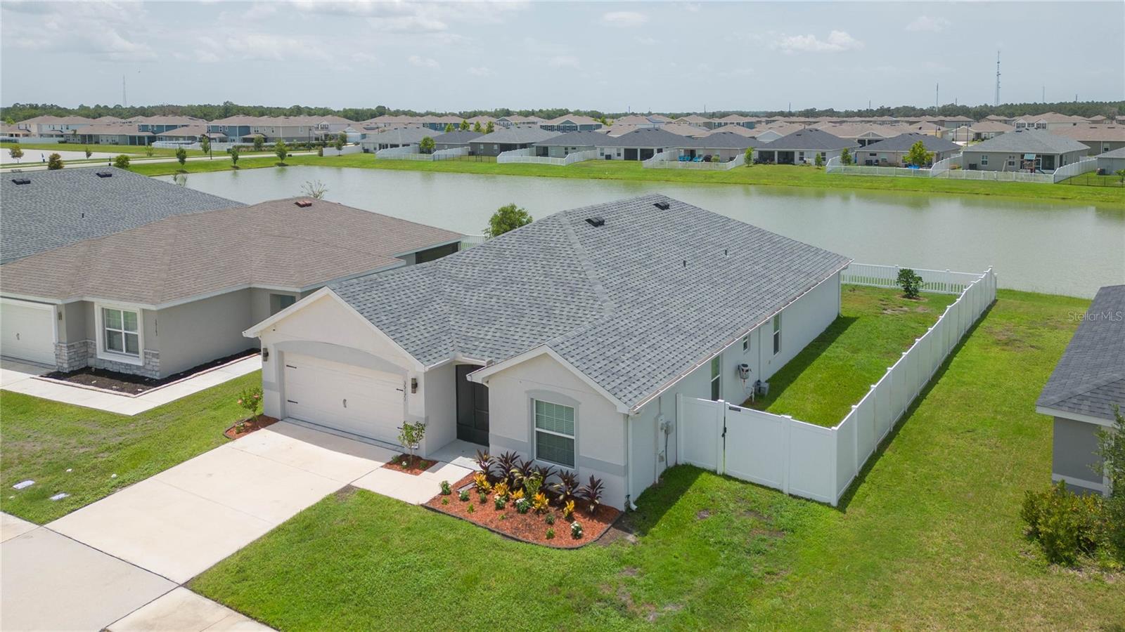 35171 CRESCENT CREEK DR, ZEPHYRHILLS, FL — photo 43