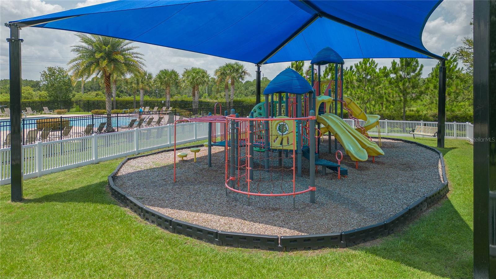 35171 CRESCENT CREEK DR, ZEPHYRHILLS, FL — photo 60