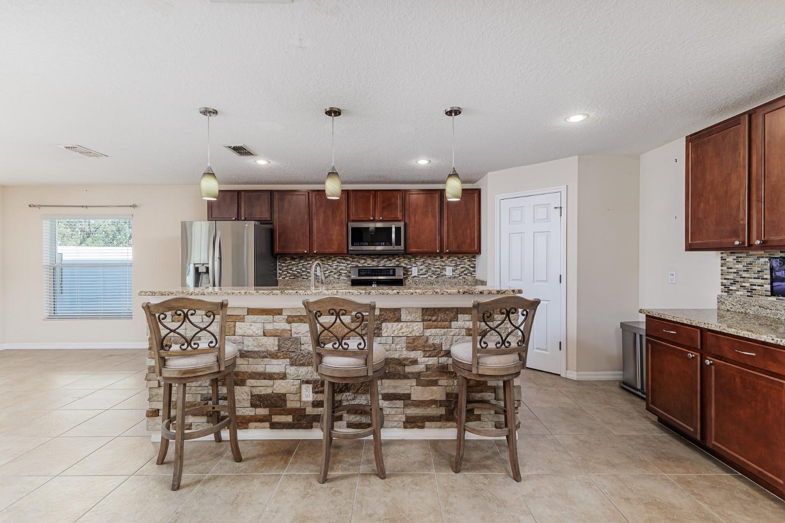 7233 WAKEVIEW DR, DAVENPORT, FL — photo 8