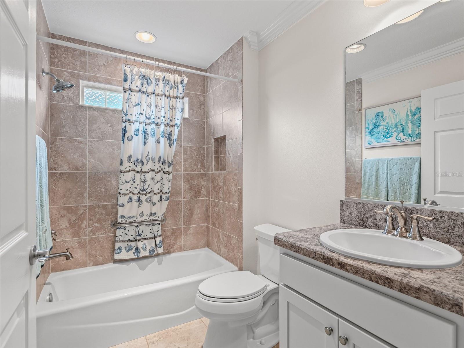 2716 LYALL LOOP, THE VILLAGES, FL — photo 34
